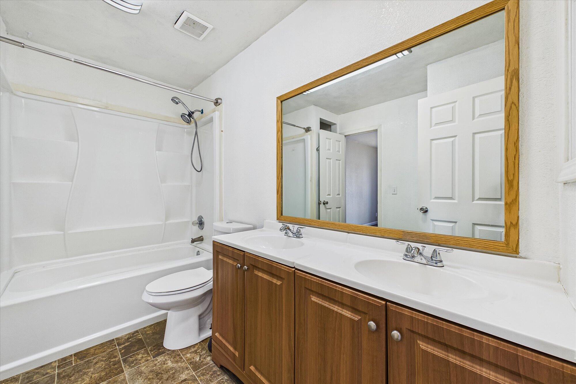 2160 Thiel Avenue, McKinleyville