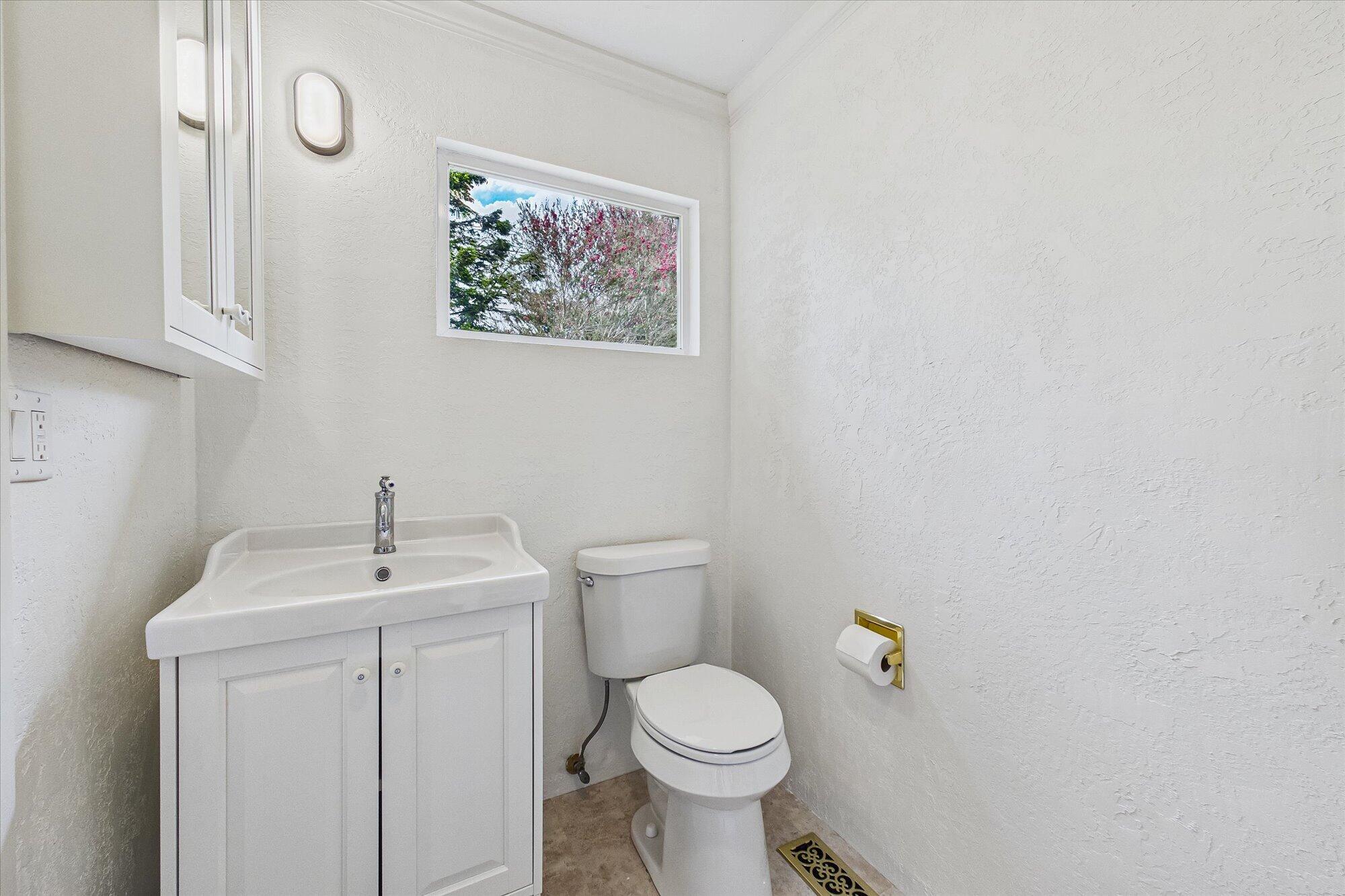 6698 Bret Harte Lane
