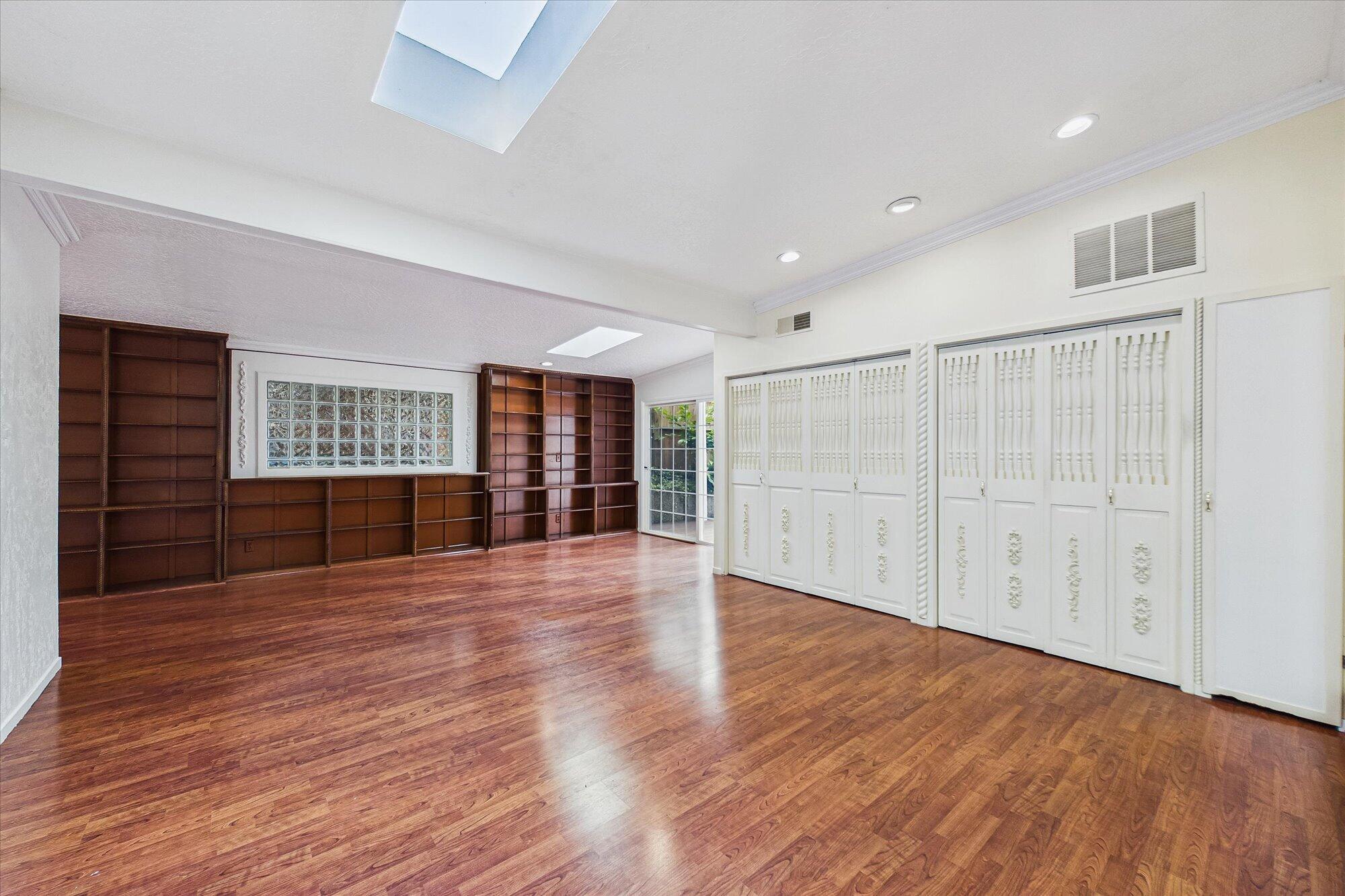 6698 Bret Harte Lane