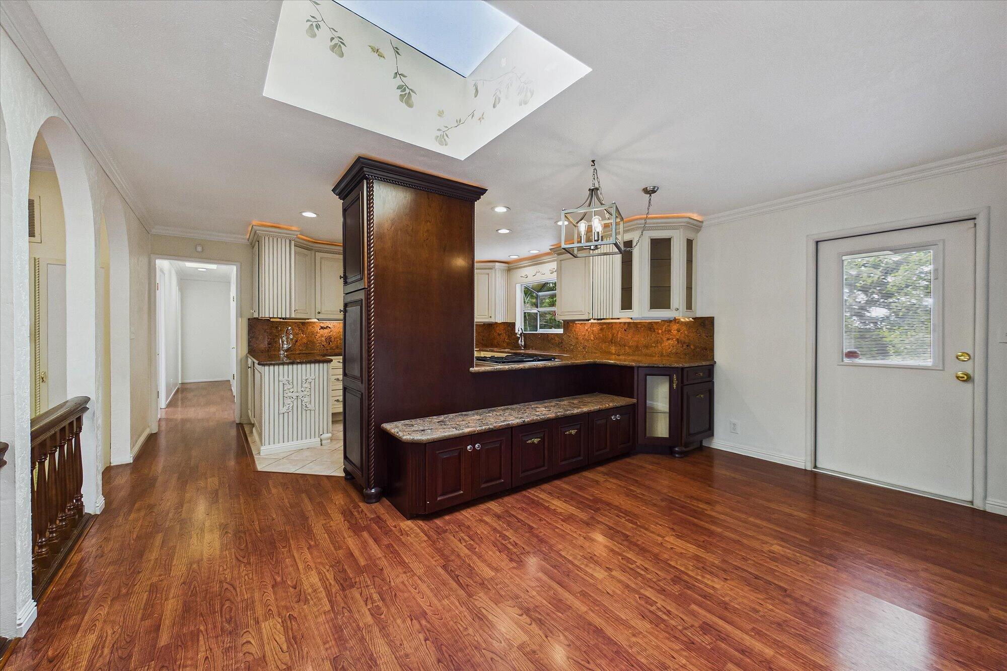6698 Bret Harte Lane