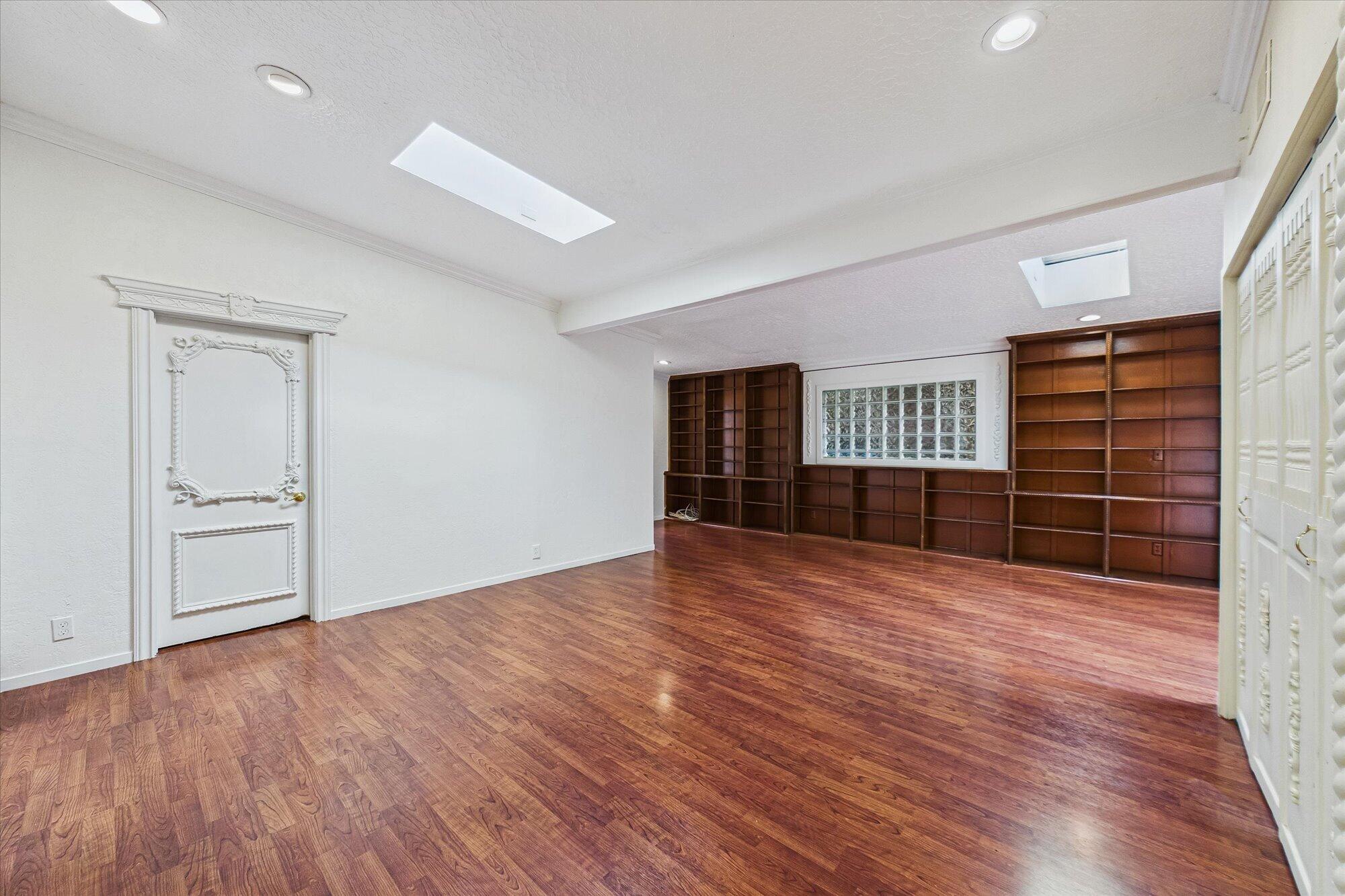 6698 Bret Harte Lane