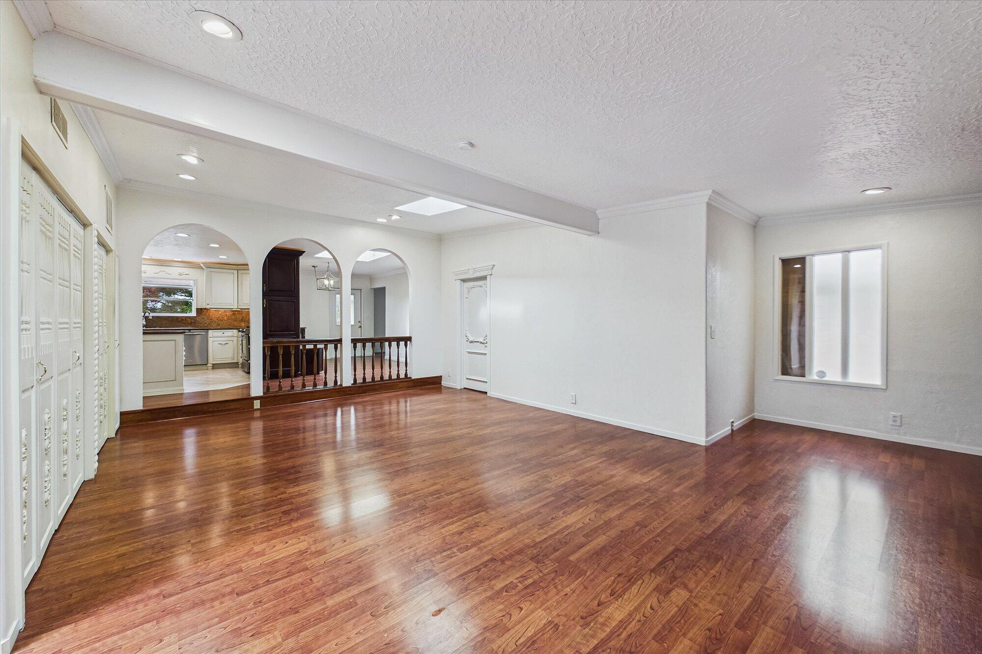 6698 Bret Harte Lane