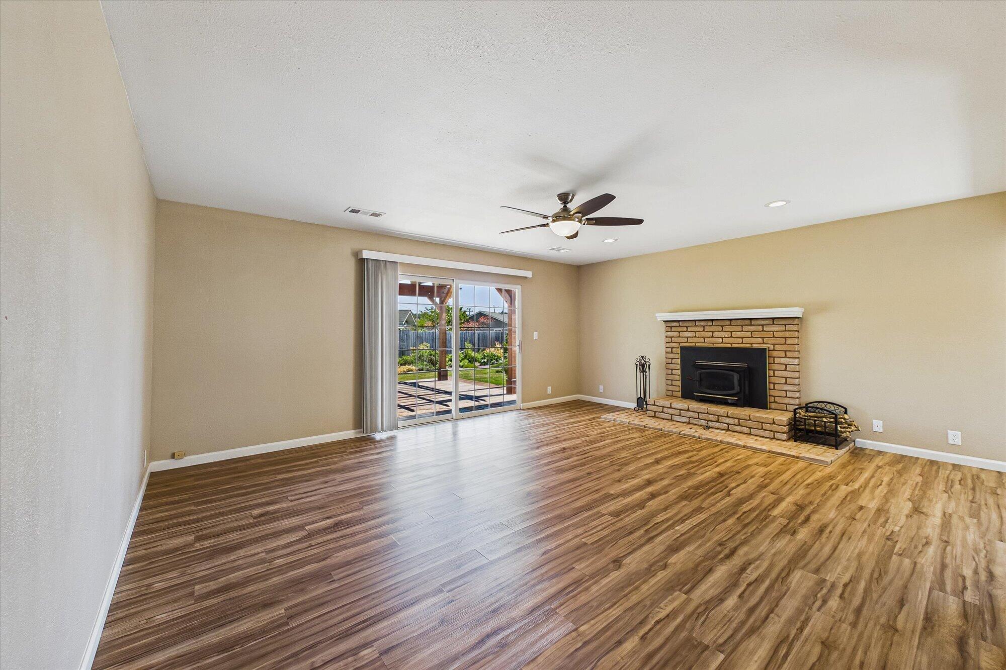 616 Martin Way