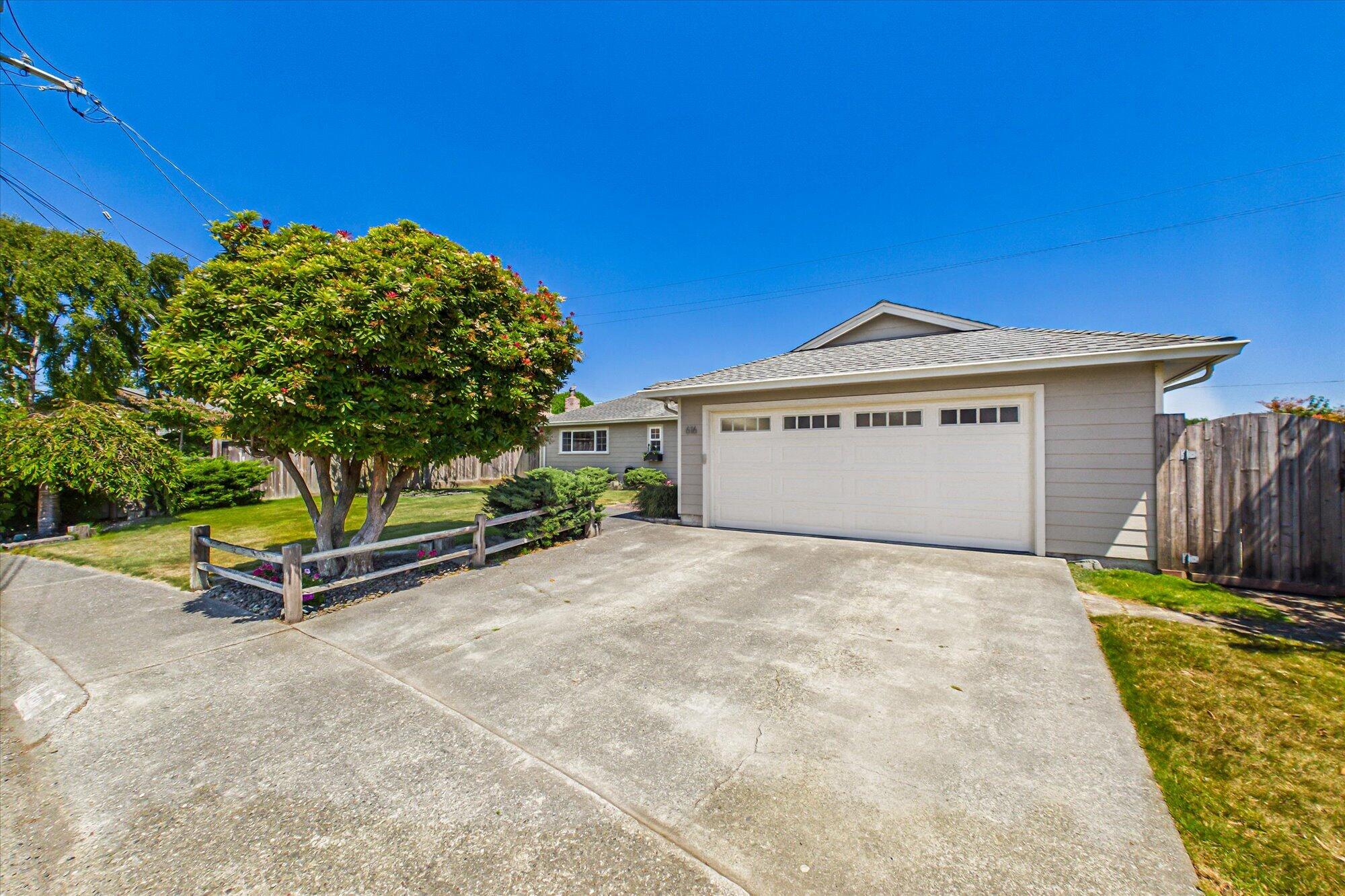 616 Martin Way