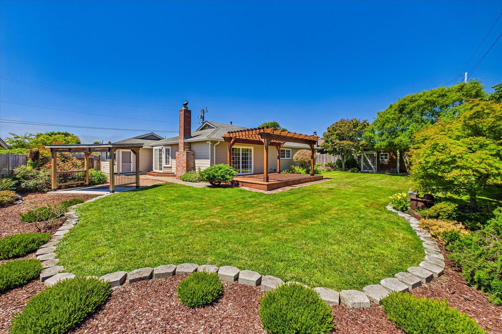 616 Martin Way