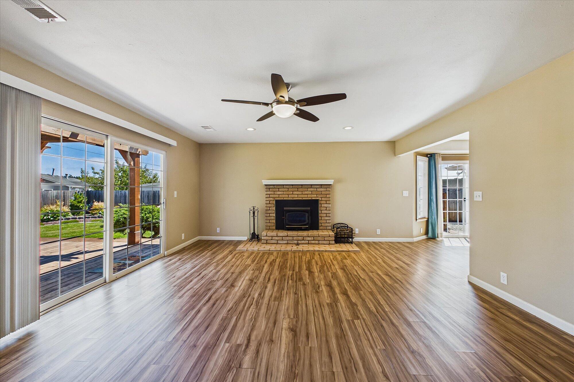 616 Martin Way