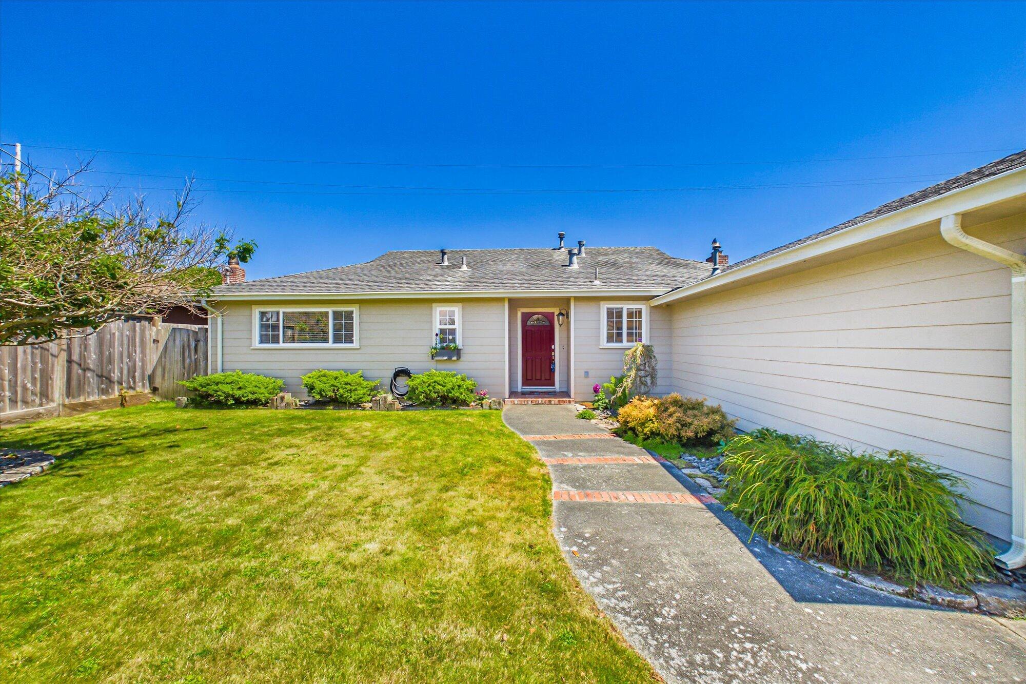 616 Martin Way