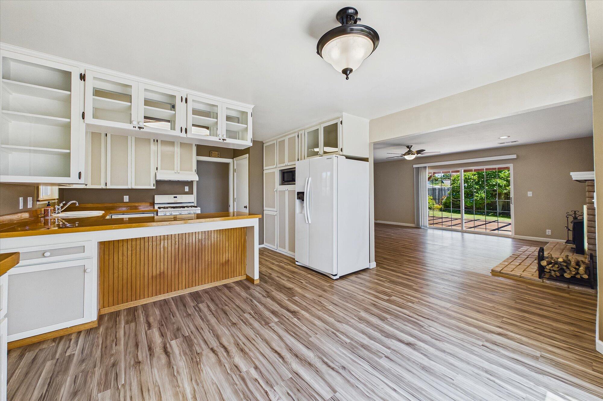616 Martin Way