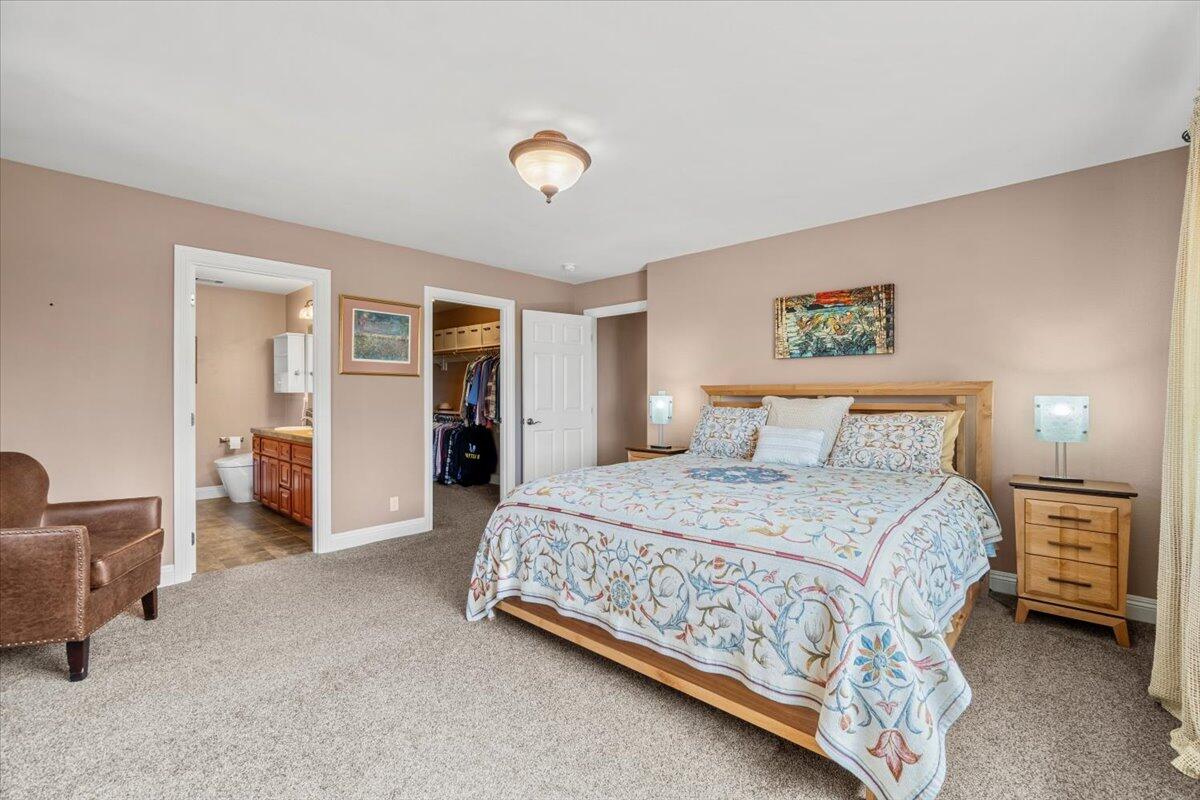 2220 Hewitt Road, McKinleyville
