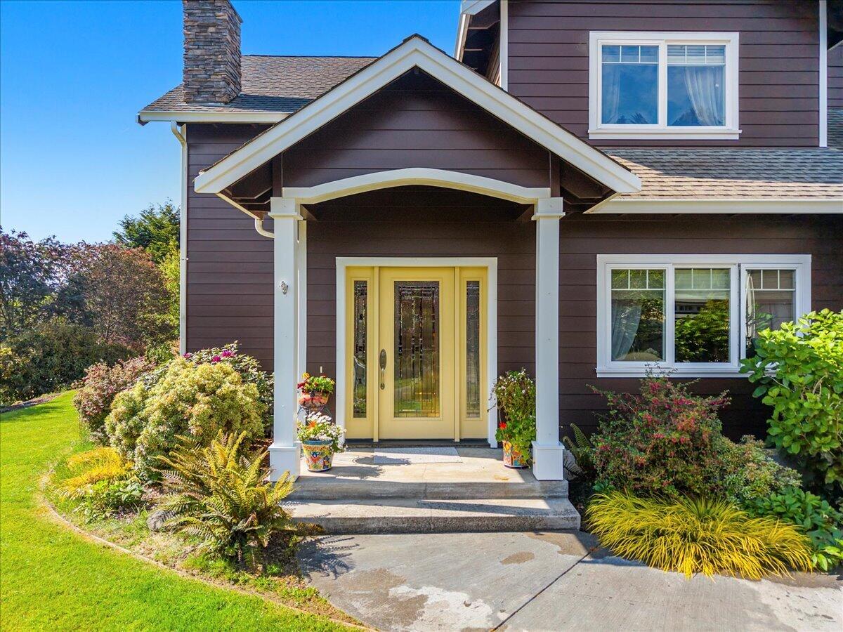2220 Hewitt Road, McKinleyville