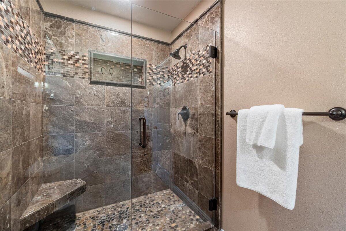 2220 Hewitt Road, McKinleyville