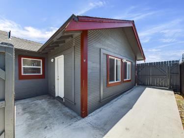 1616 4th Street