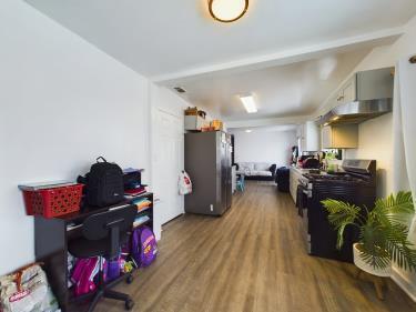 1616 4th Street