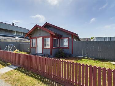 1616 4th Street