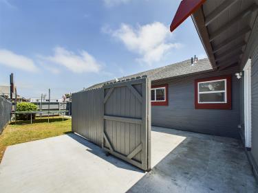 1616 4th Street