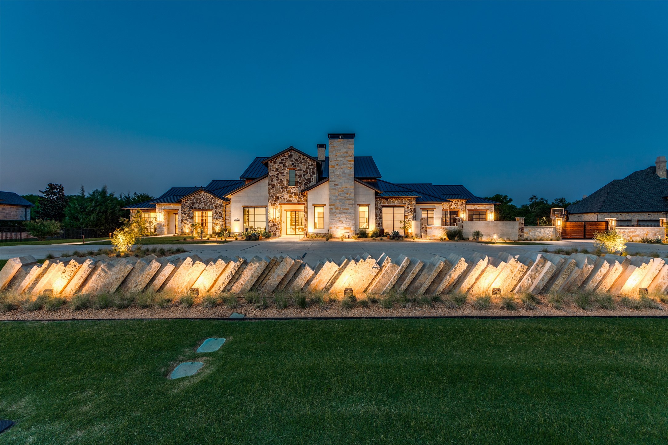 680 Sundance Court