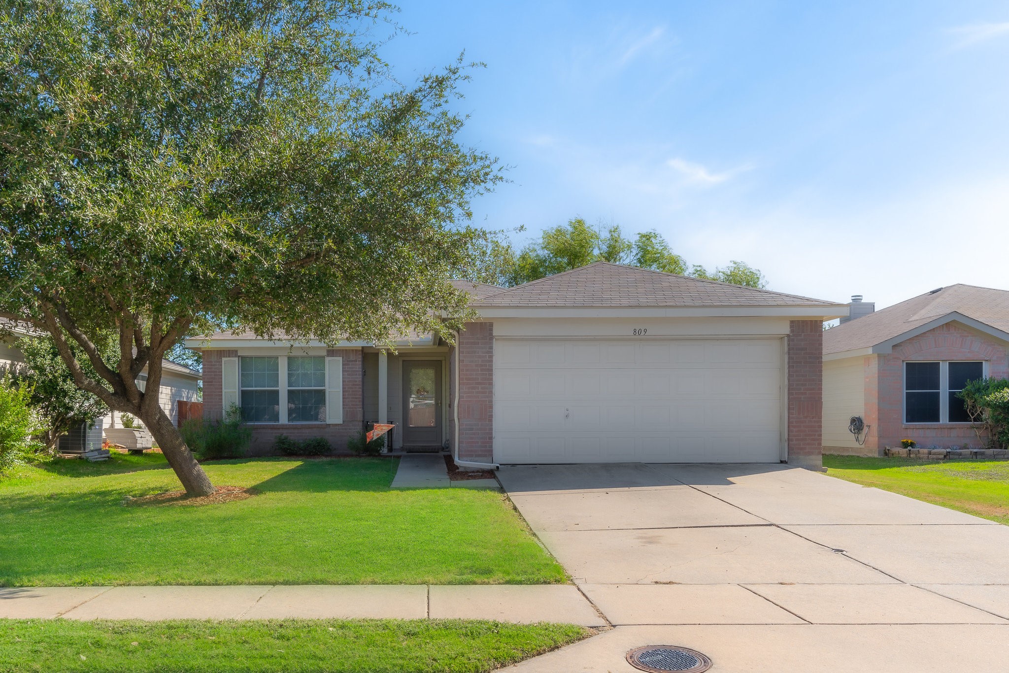 809 Live Oak Drive