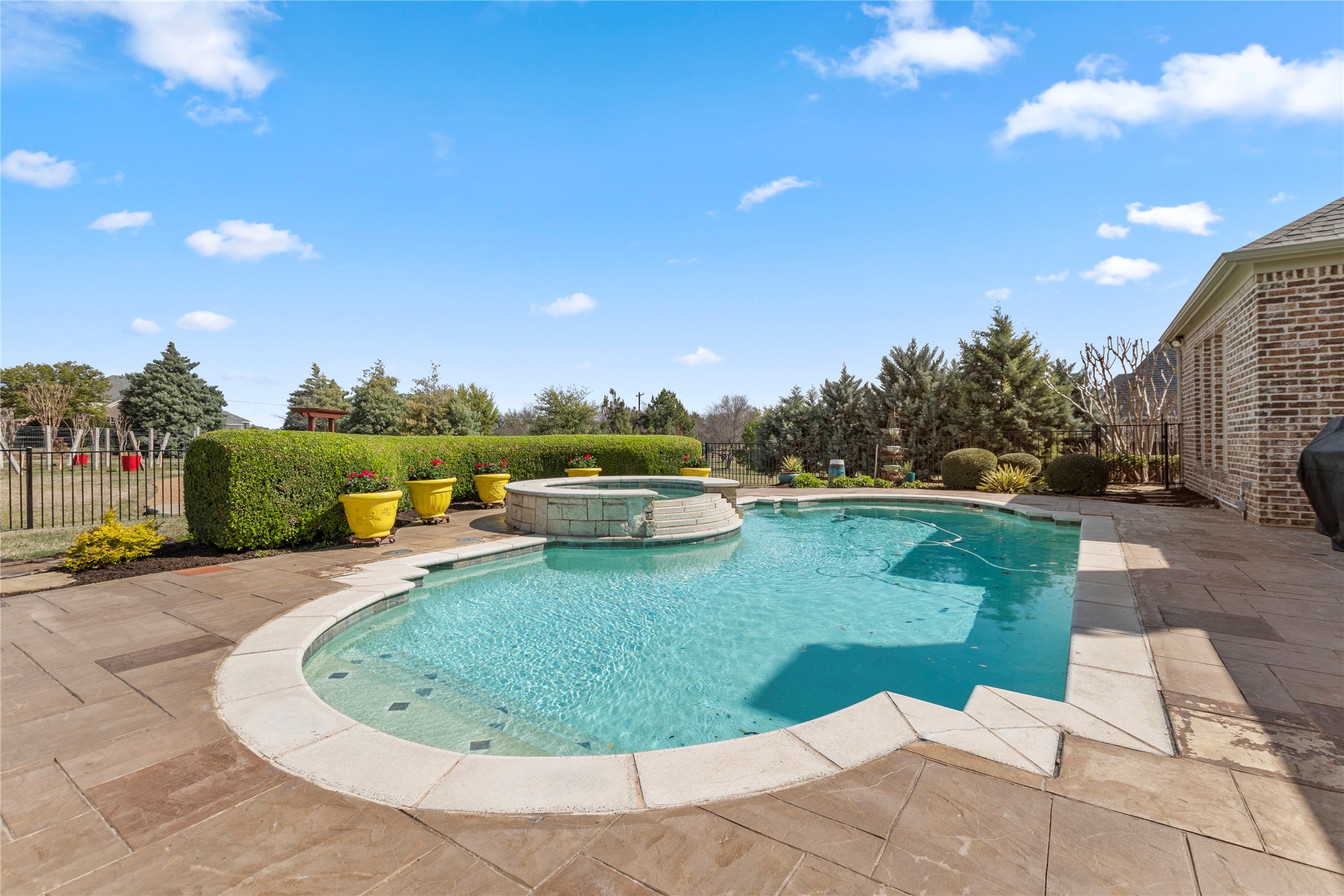 2721 Vista View Lane