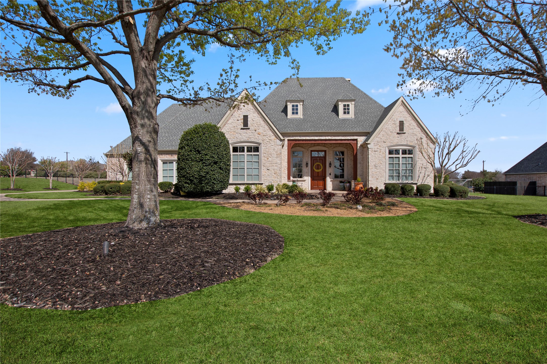 2721 Vista View Lane