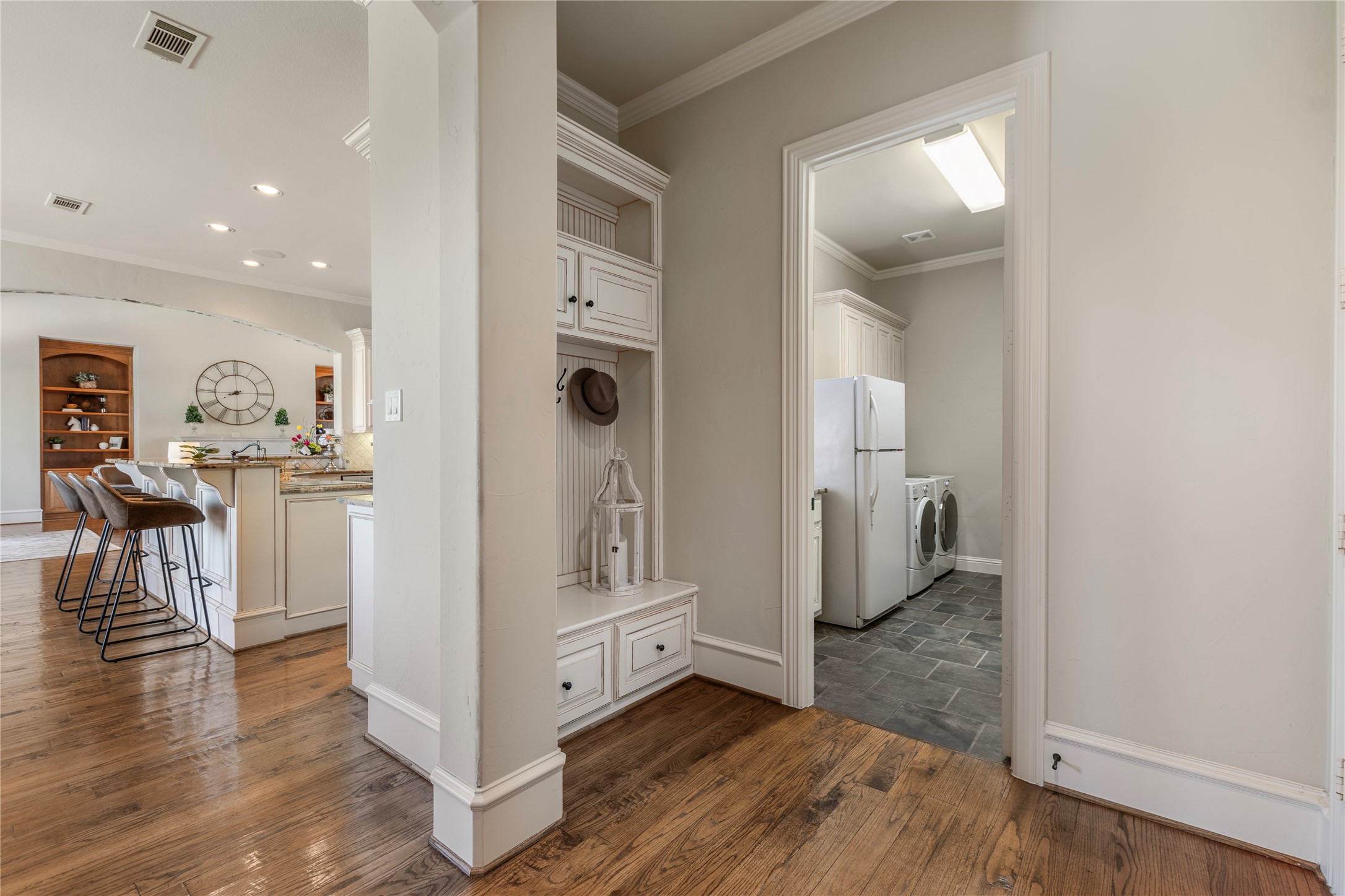 2721 Vista View Lane