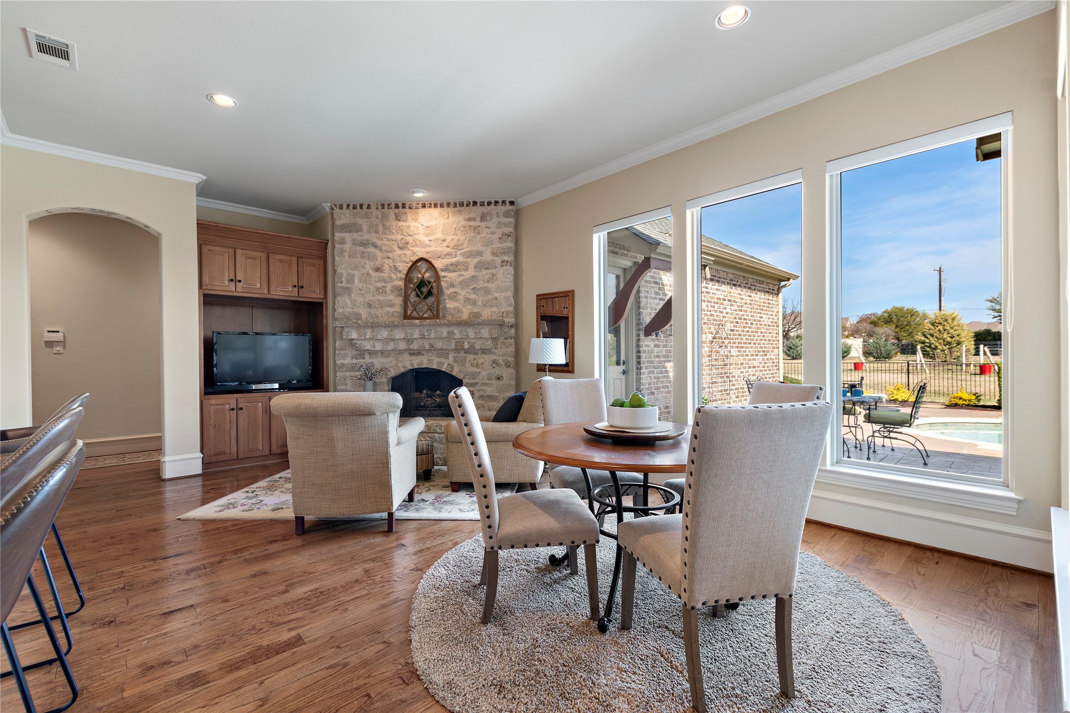 2721 Vista View Lane