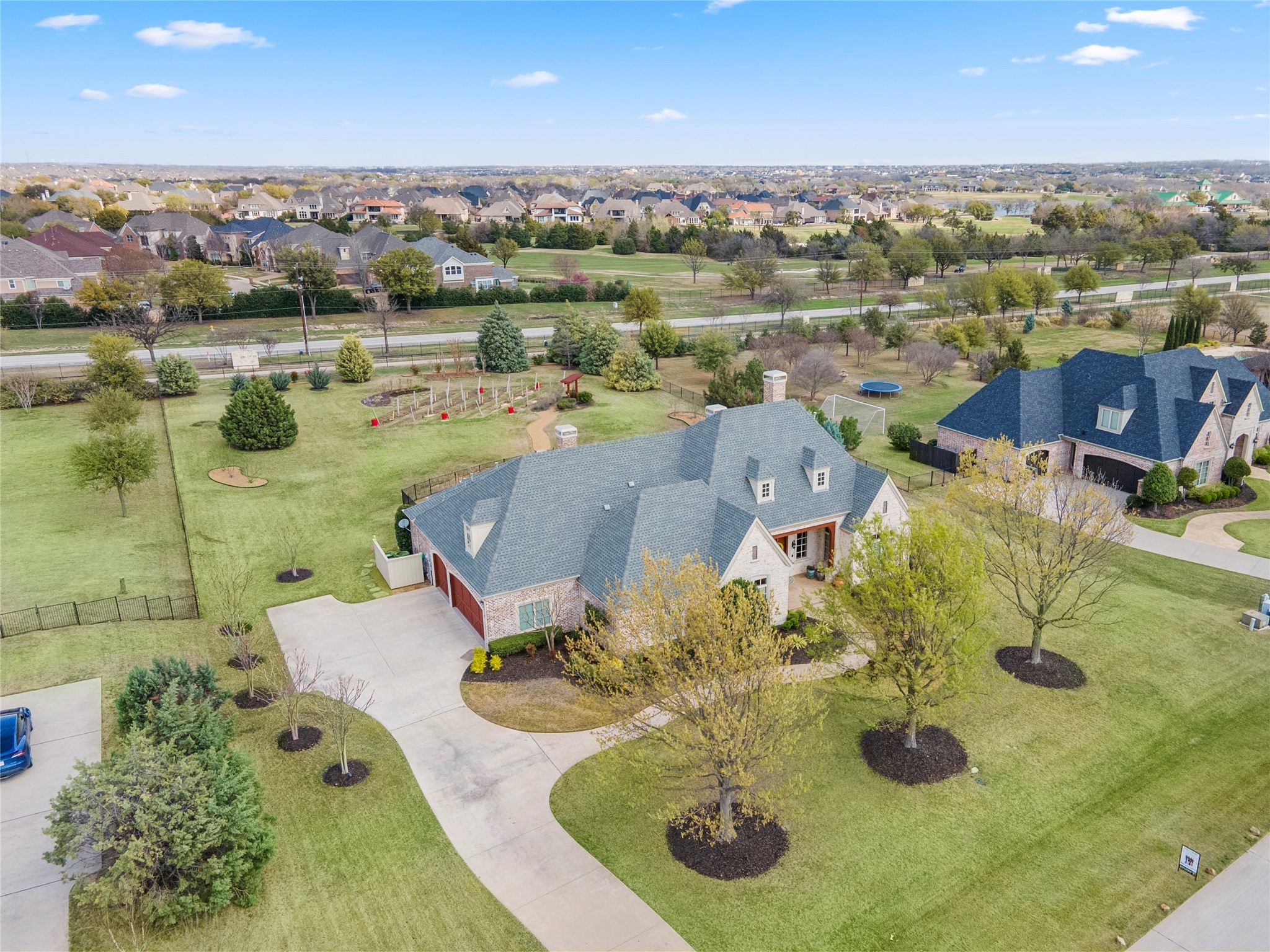 2721 Vista View Lane