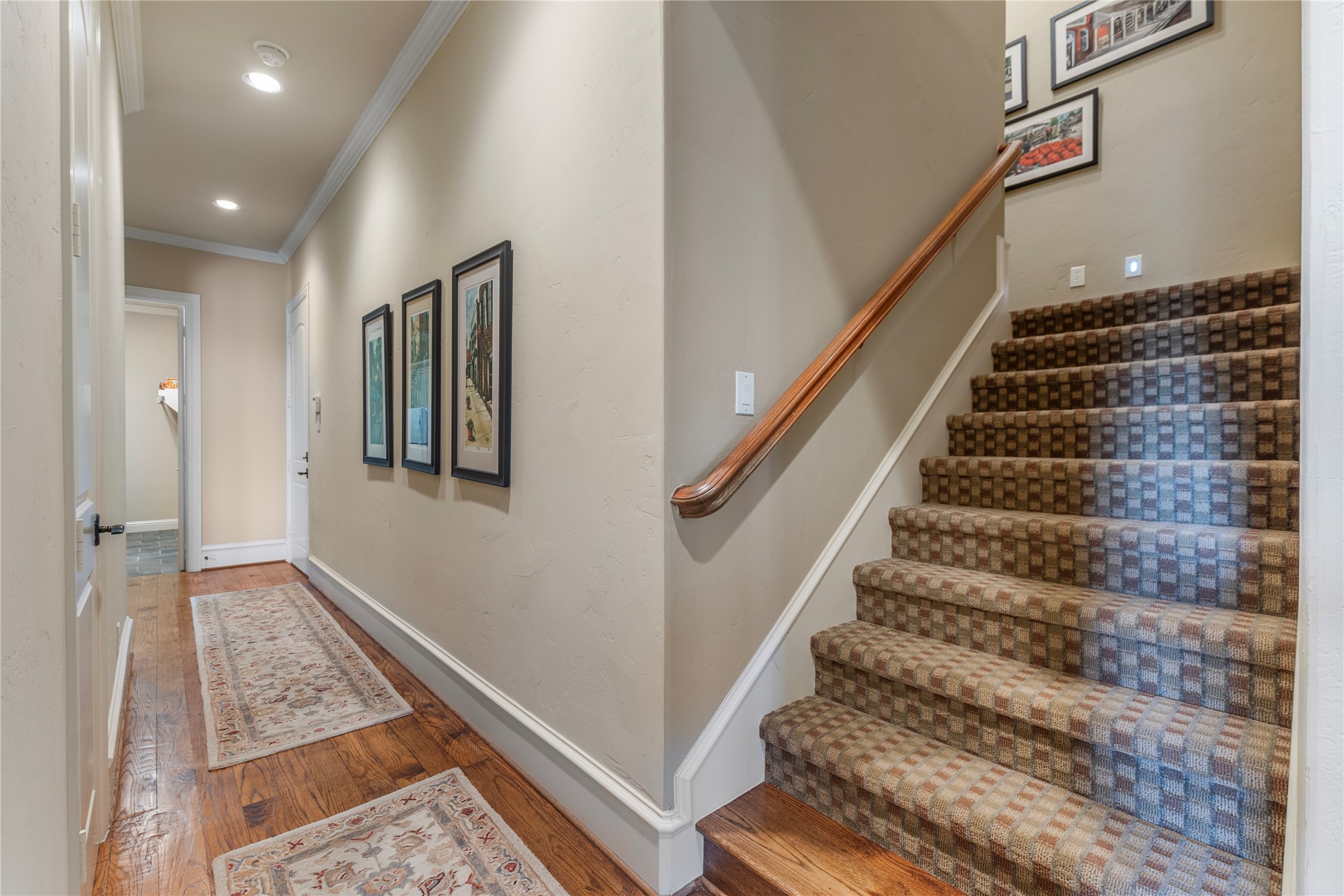 2721 Vista View Lane