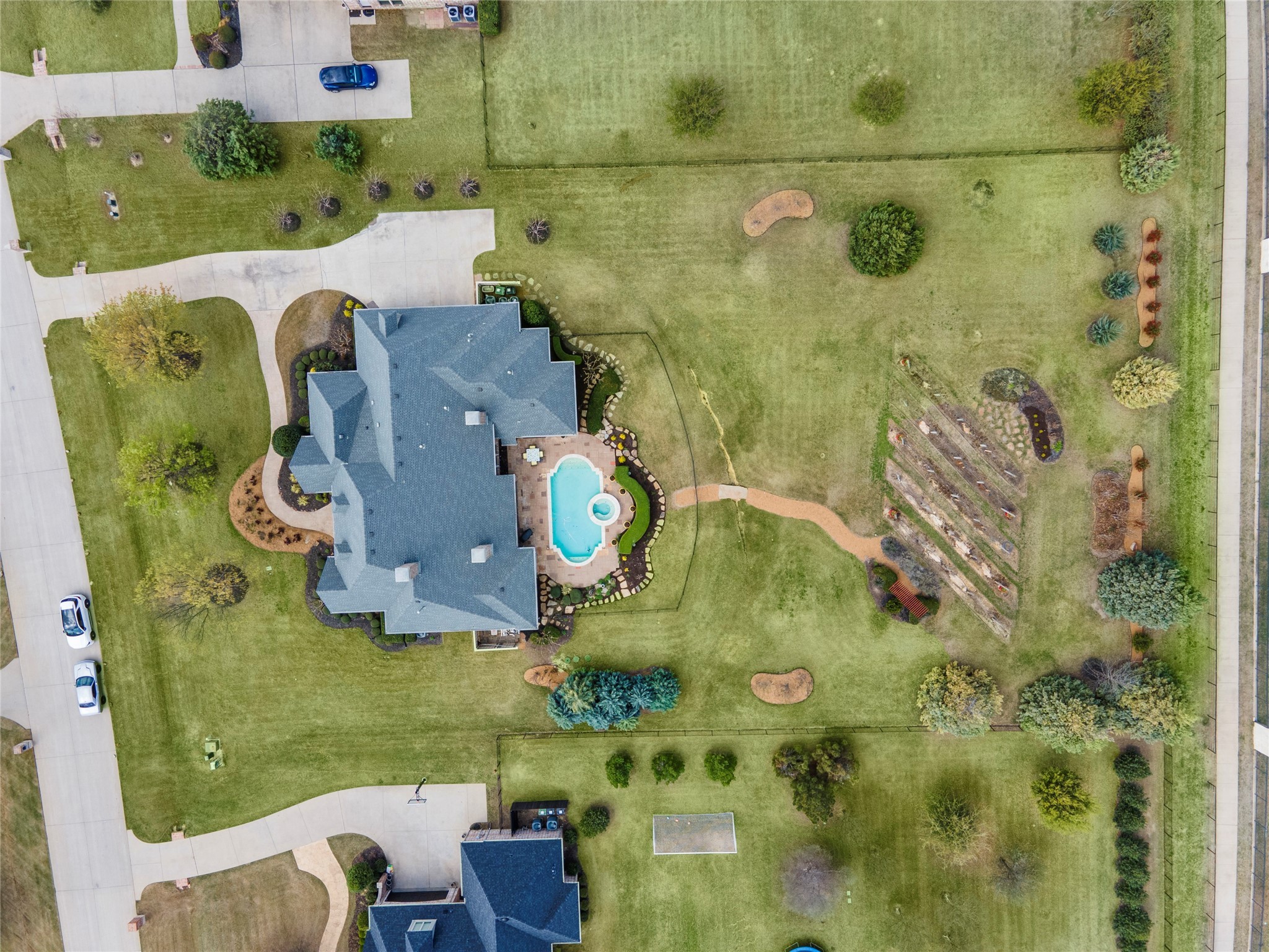 2721 Vista View Lane