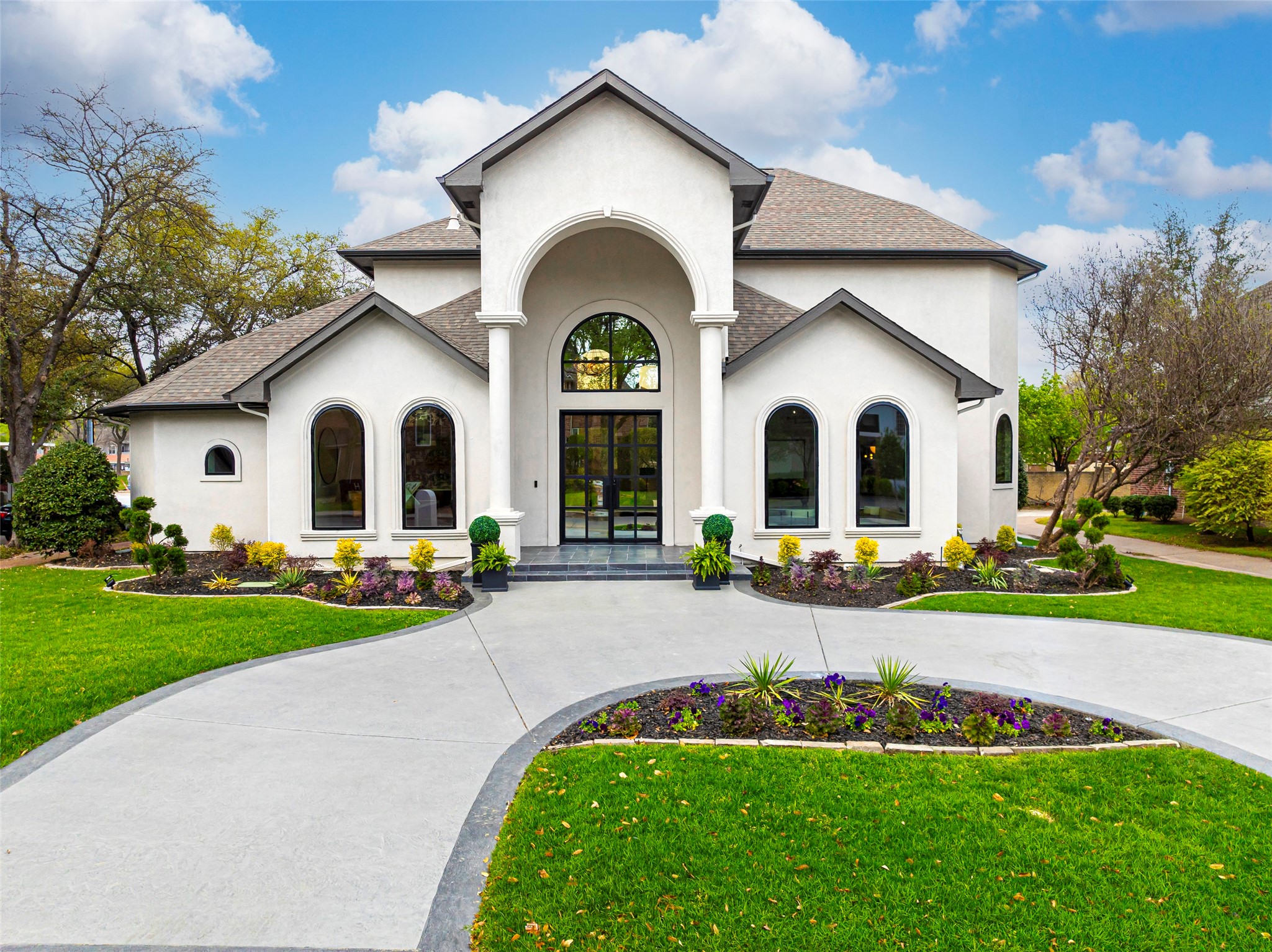 4903 Holly Tree Drive