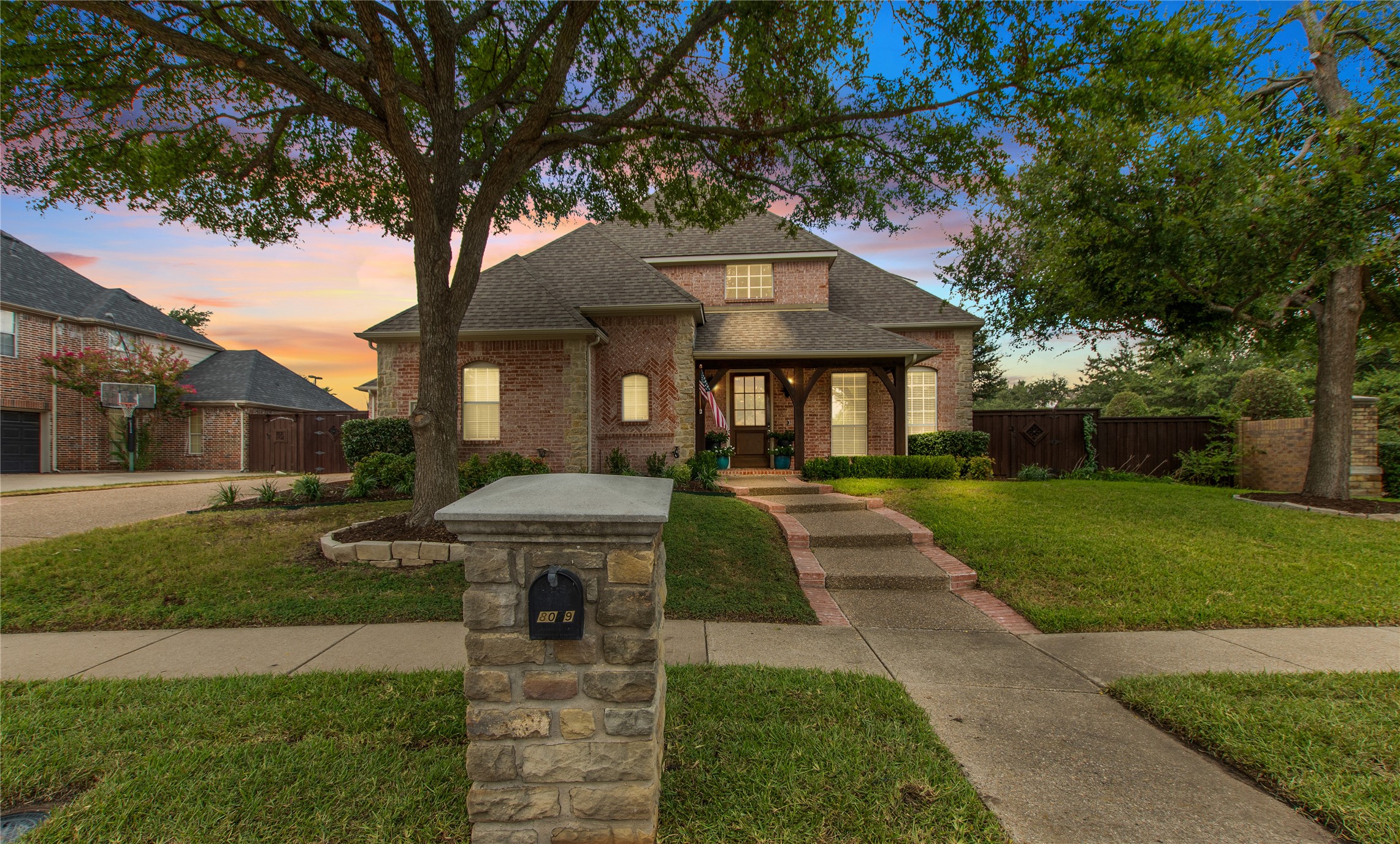 8029 Stonehill Drive