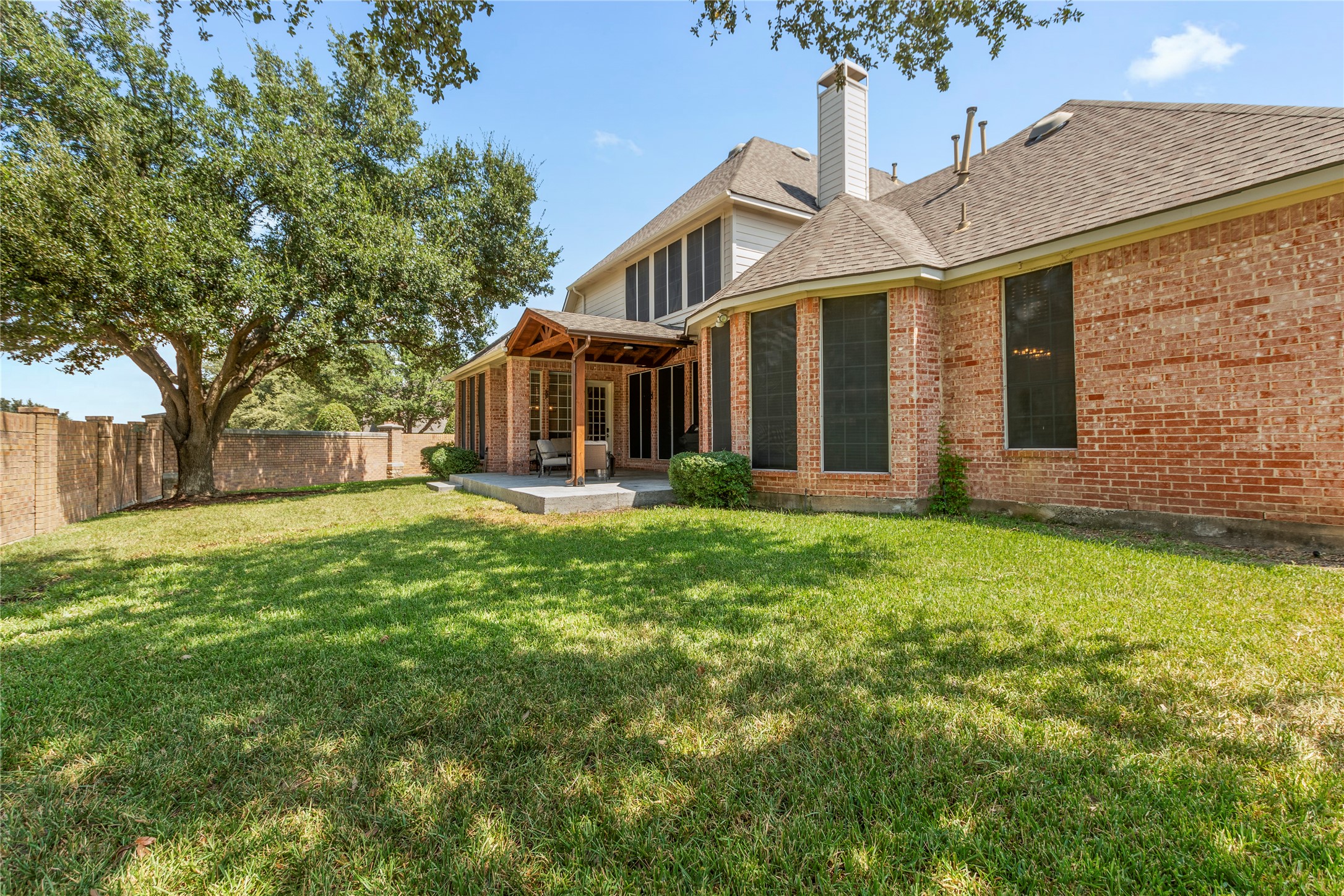 8029 Stonehill Drive