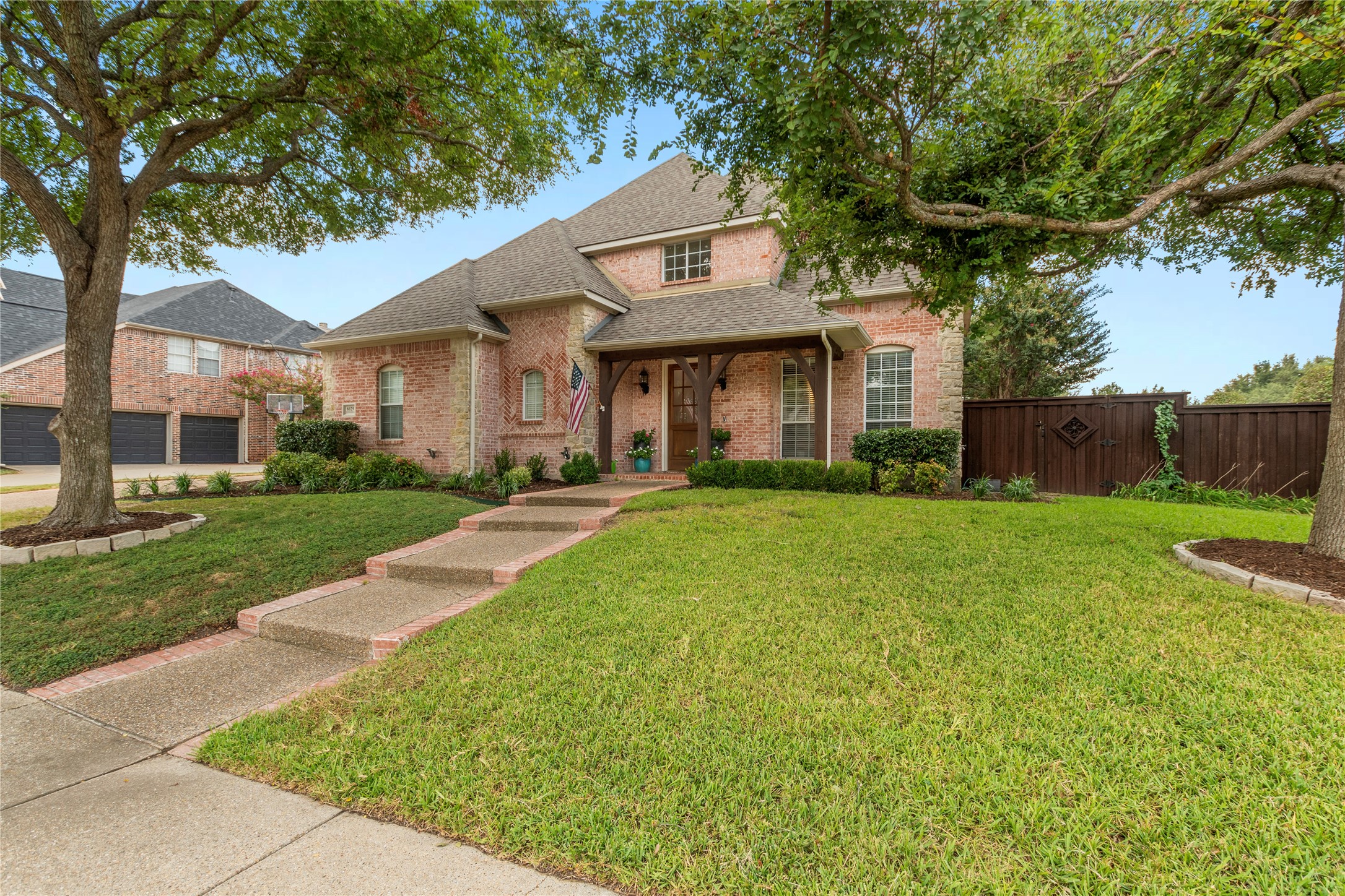 8029 Stonehill Drive