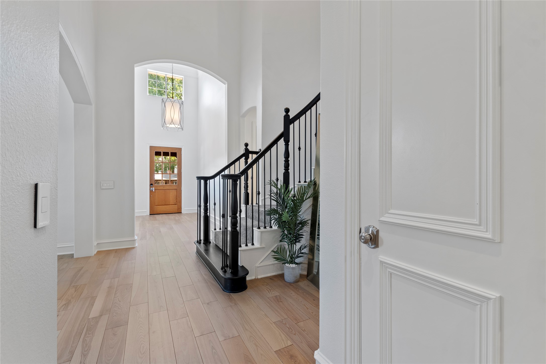 8029 Stonehill Drive