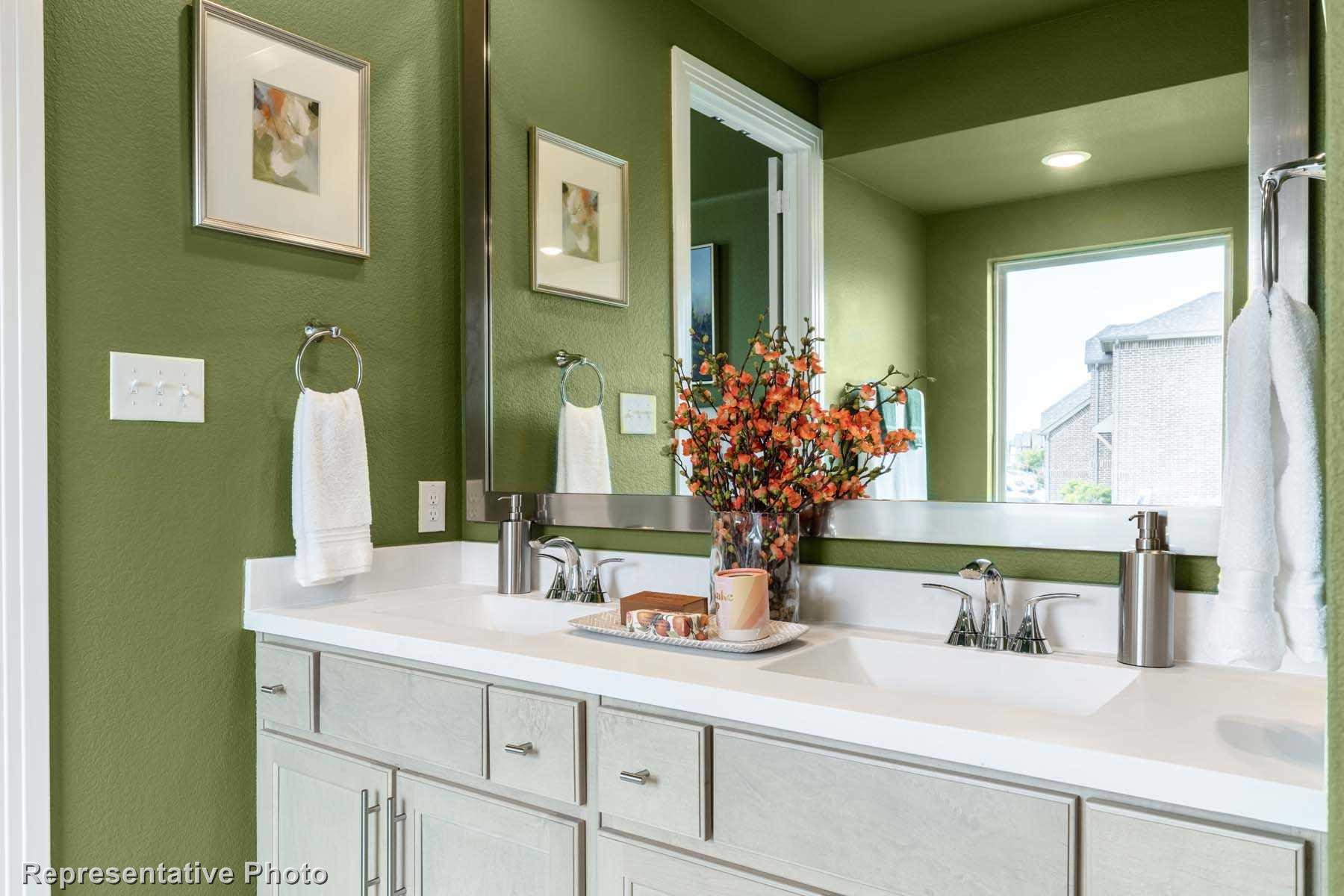 3909 Wild Tulip Drive