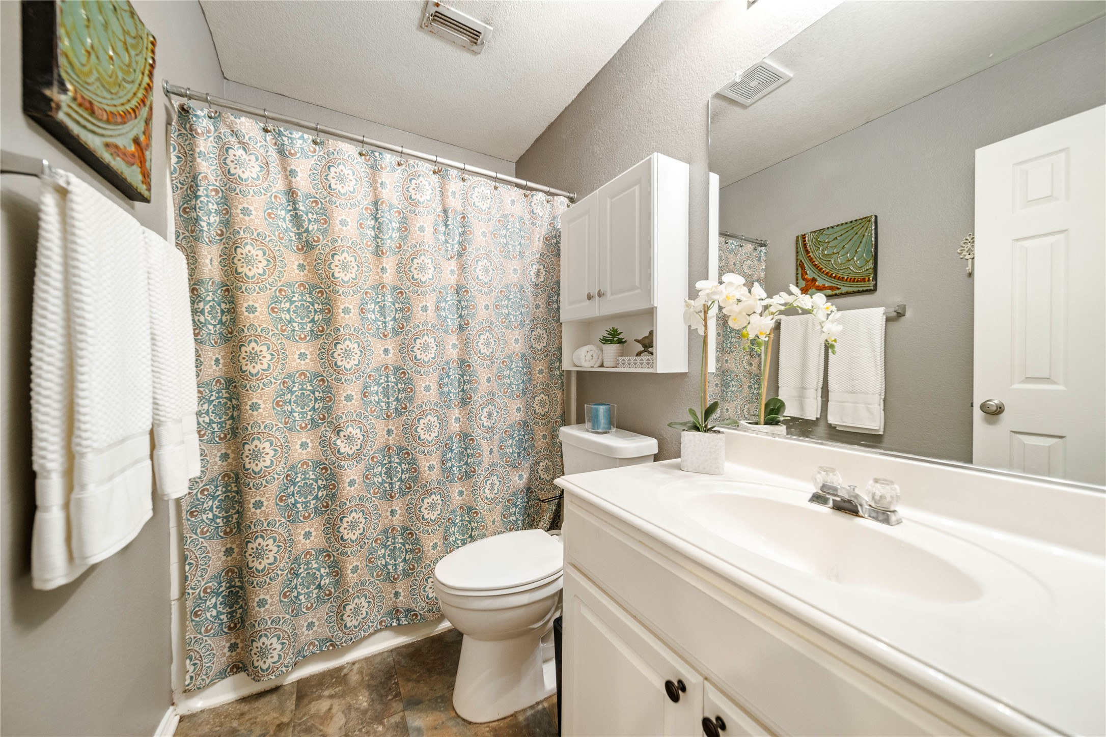 8432 Hawks Nest Drive