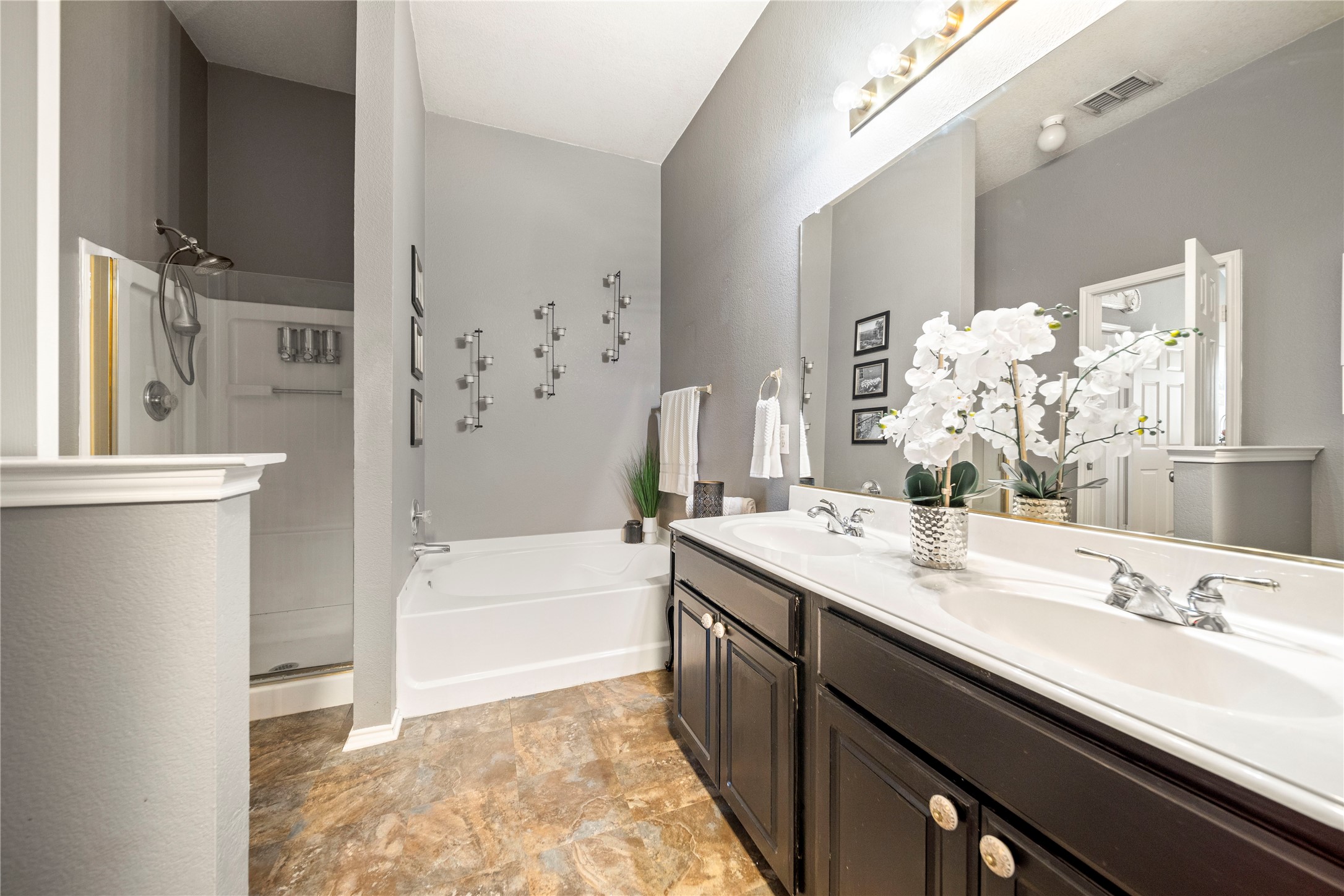 8432 Hawks Nest Drive
