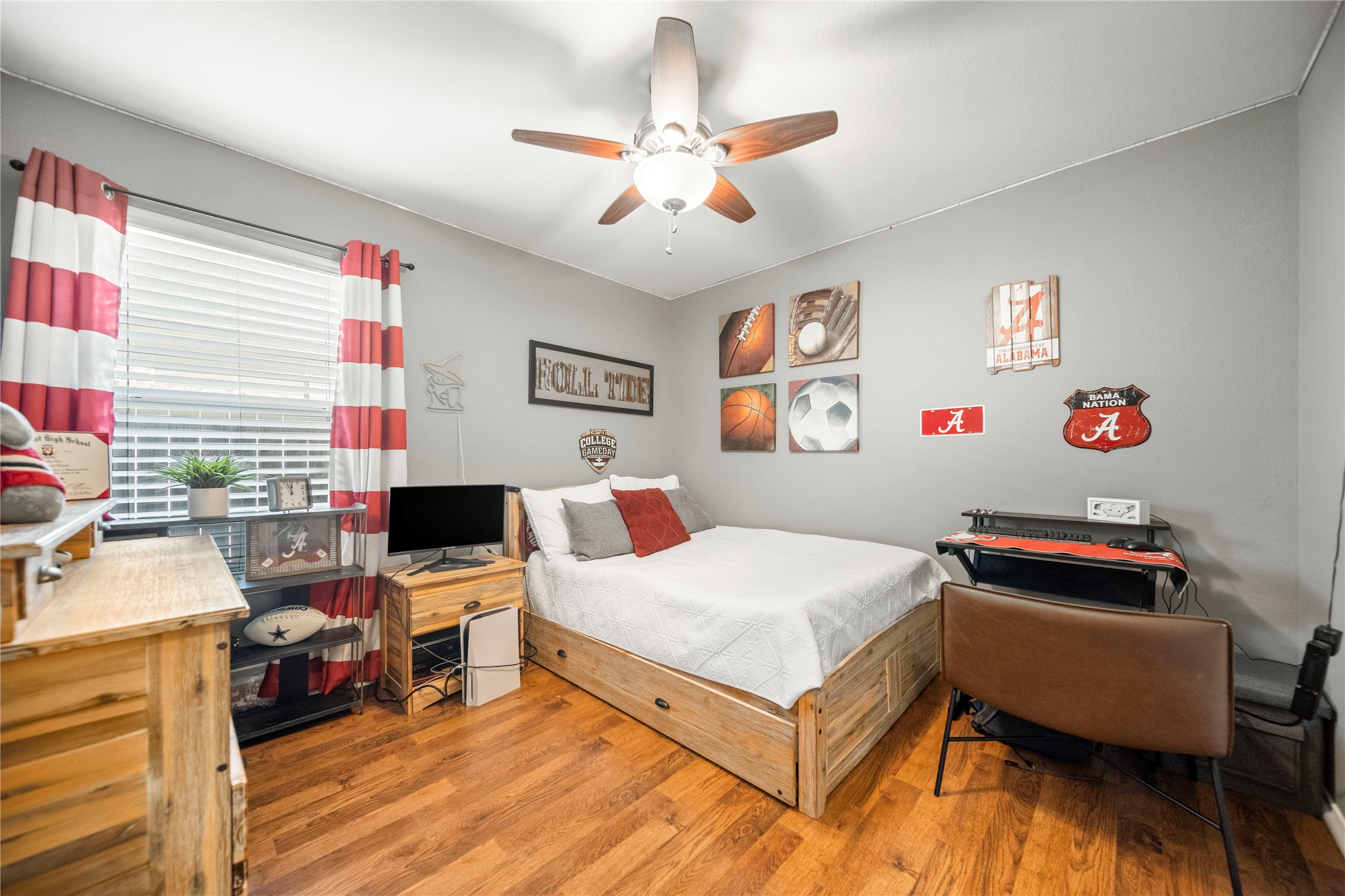 8432 Hawks Nest Drive