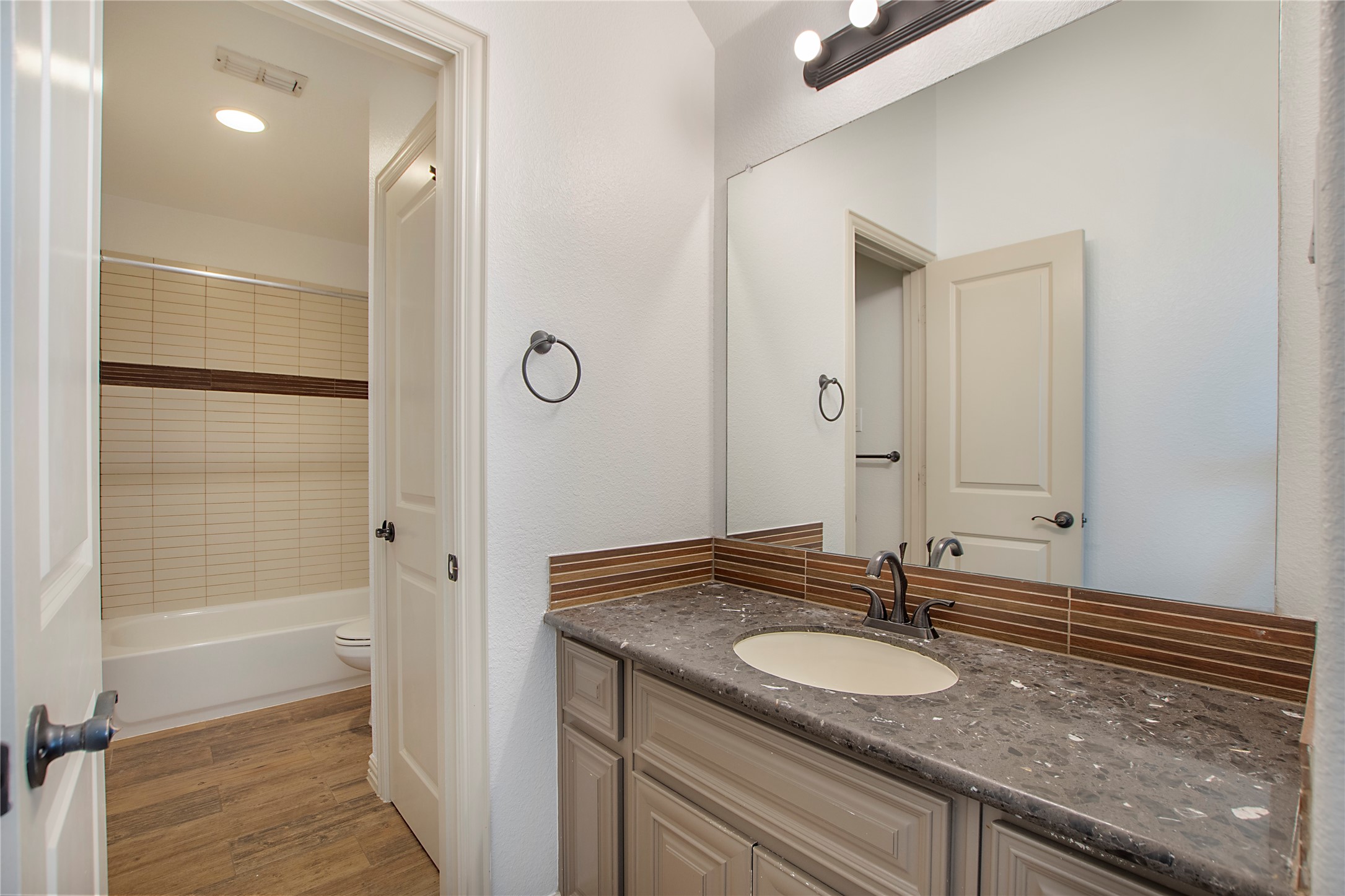 188 Las Colinas Trail