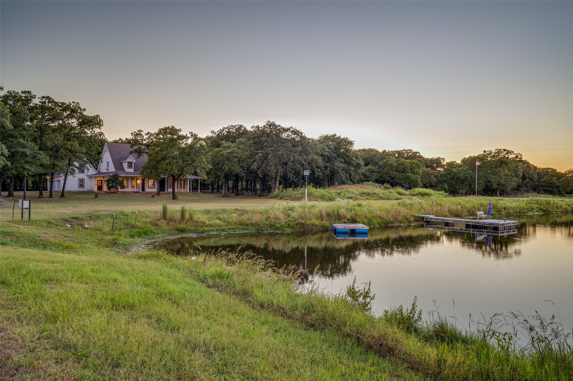6586 Lone Star Lane
