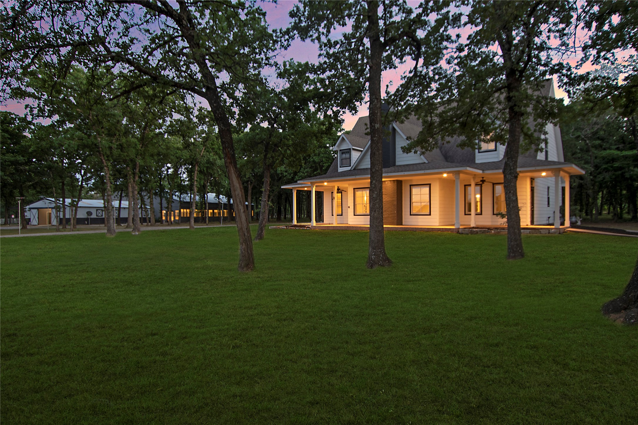 6586 Lone Star Lane