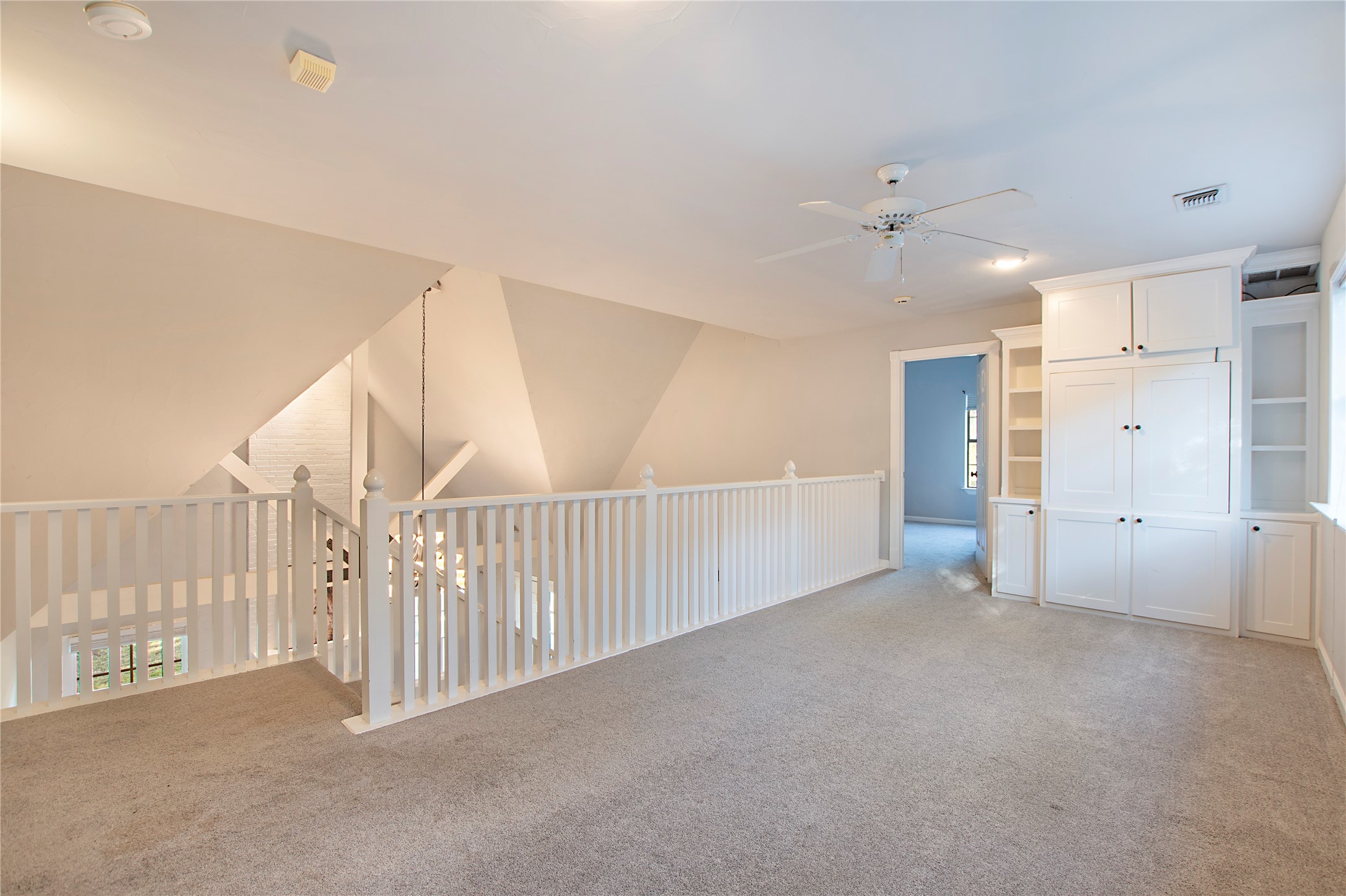 6586 Lone Star Lane