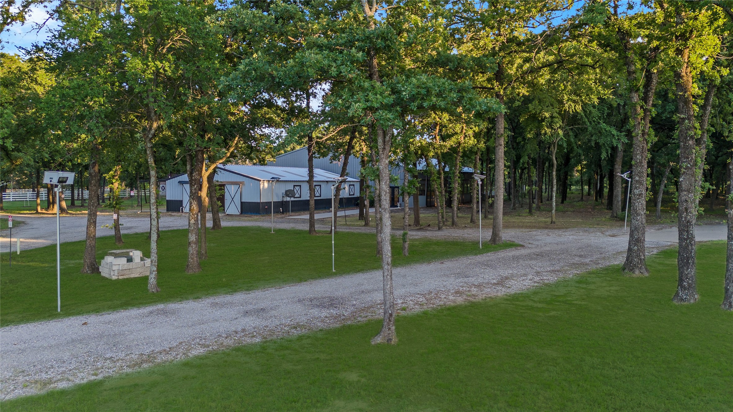 6586 Lone Star Lane