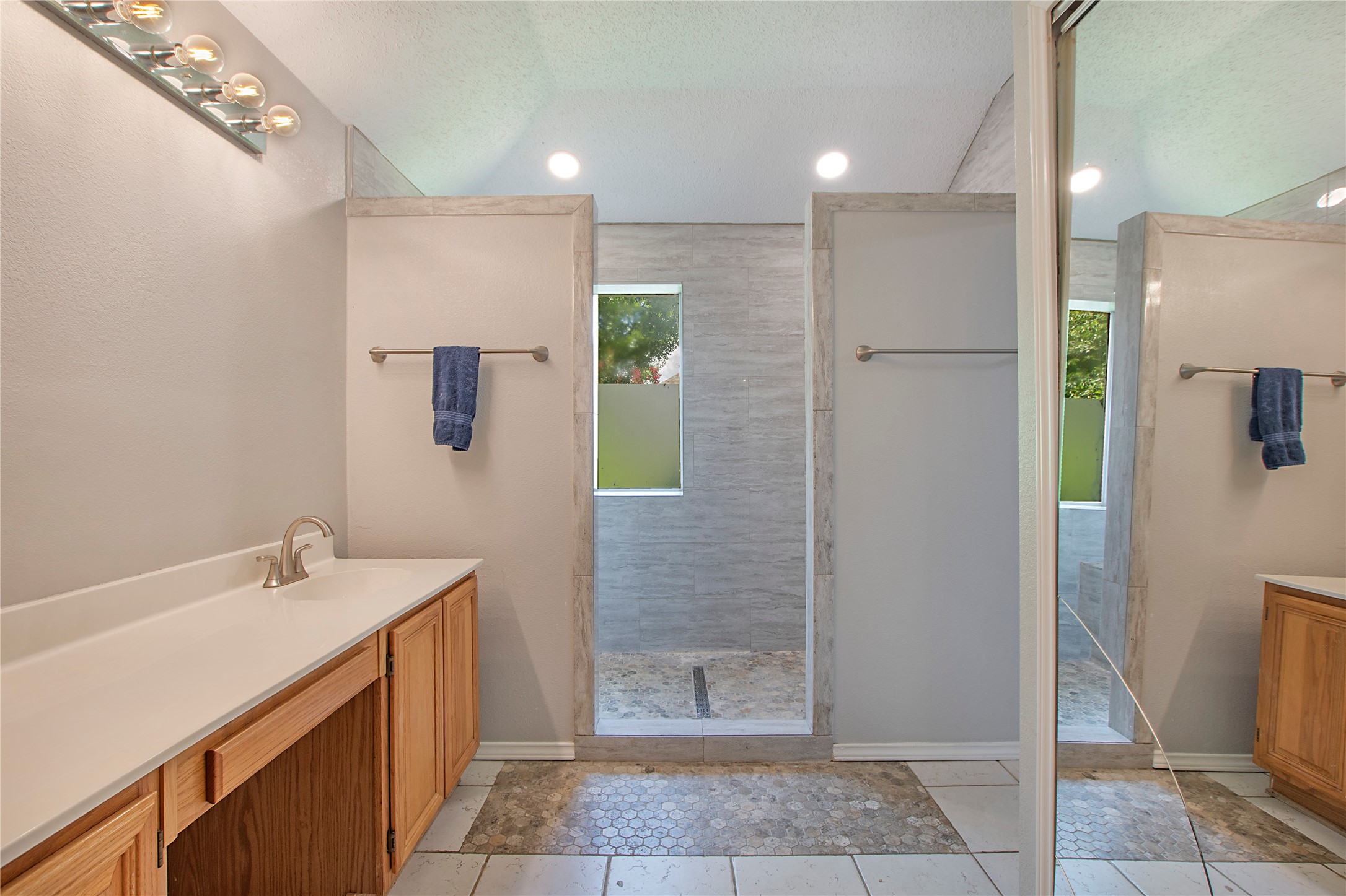 315 Fairhaven Court