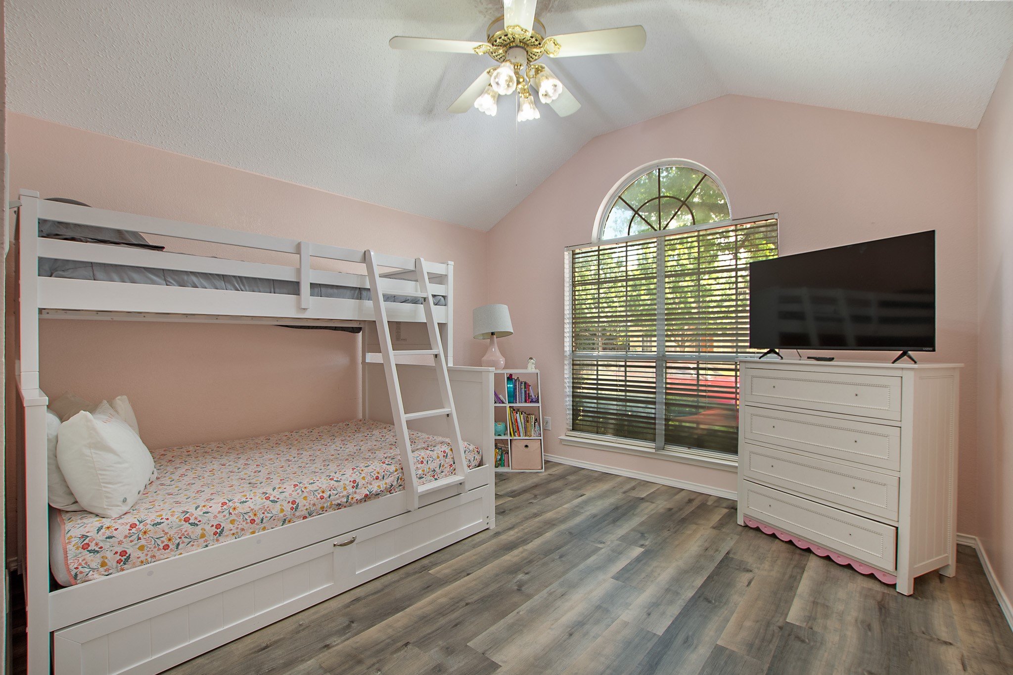 315 Fairhaven Court