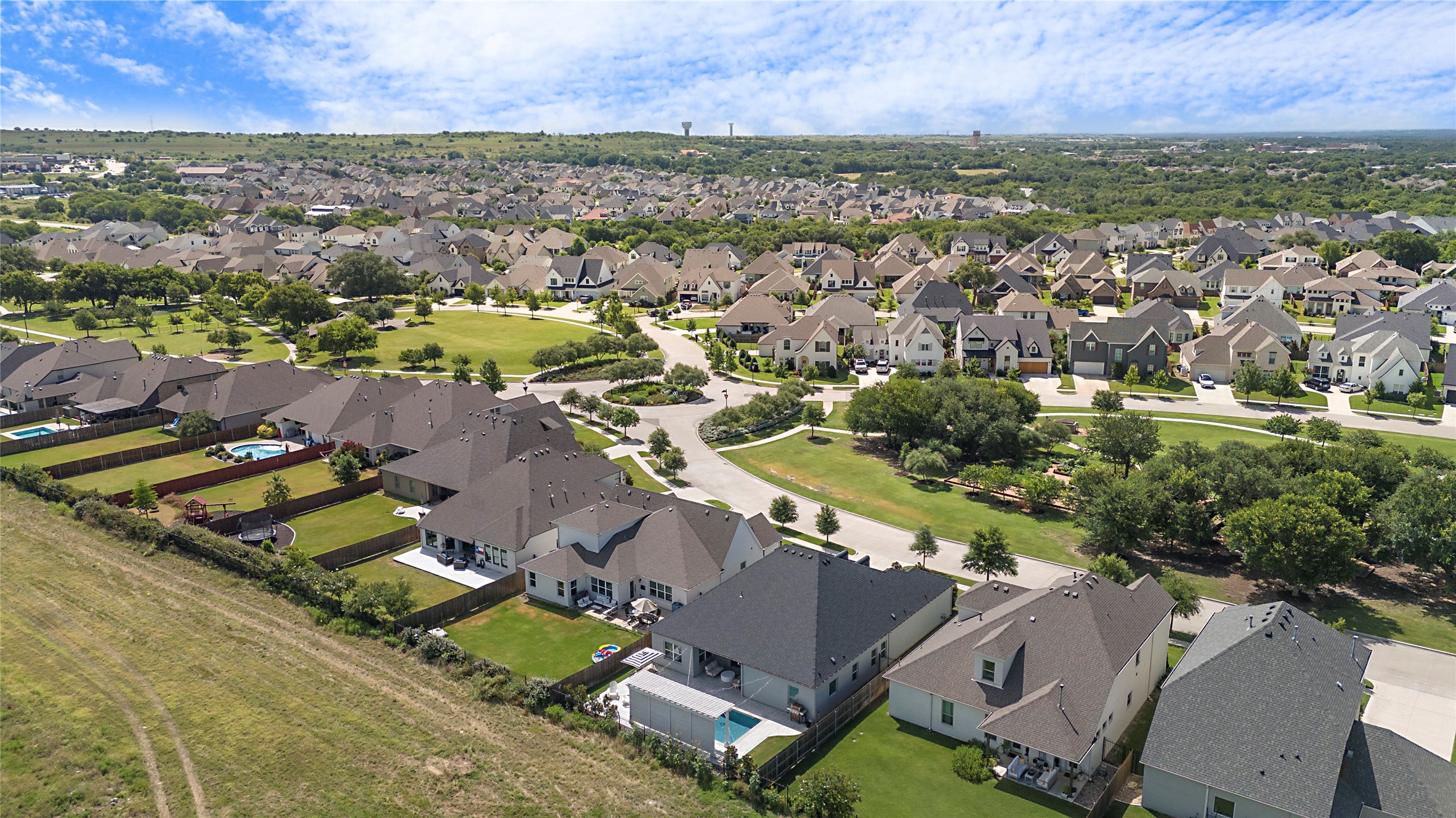 712 Tallgrass Drive