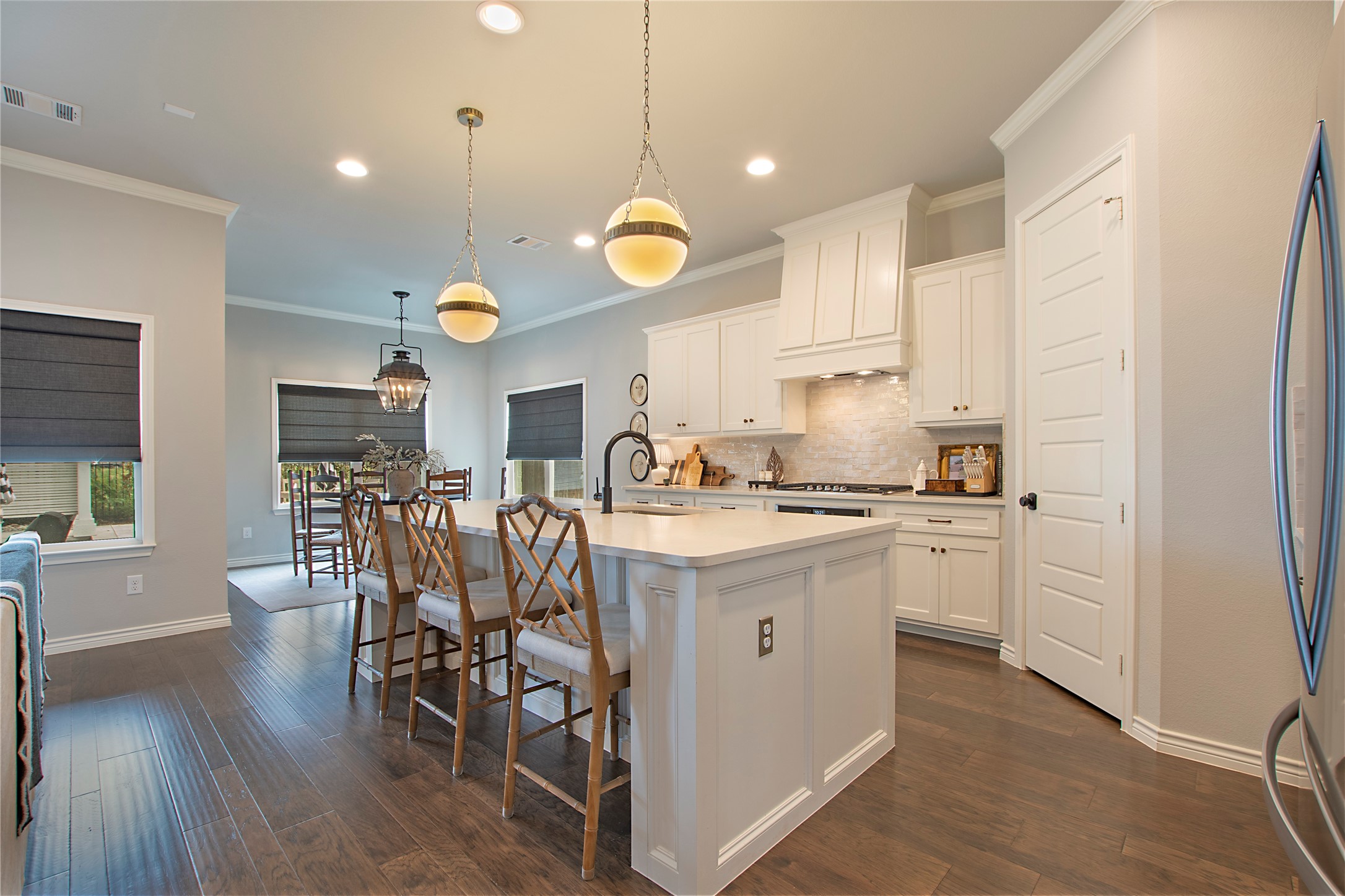 712 Tallgrass Drive