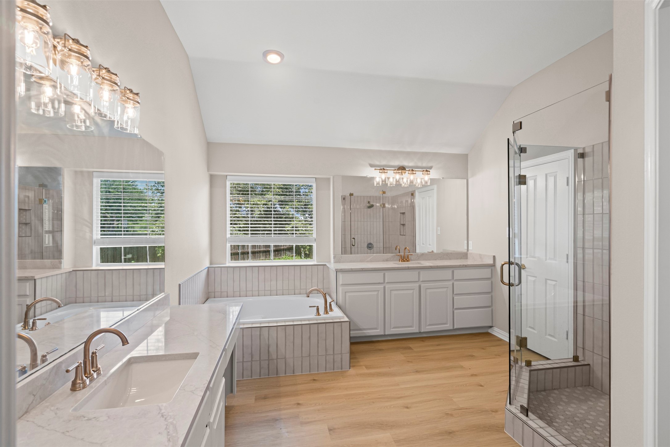 270 Bluff View Court