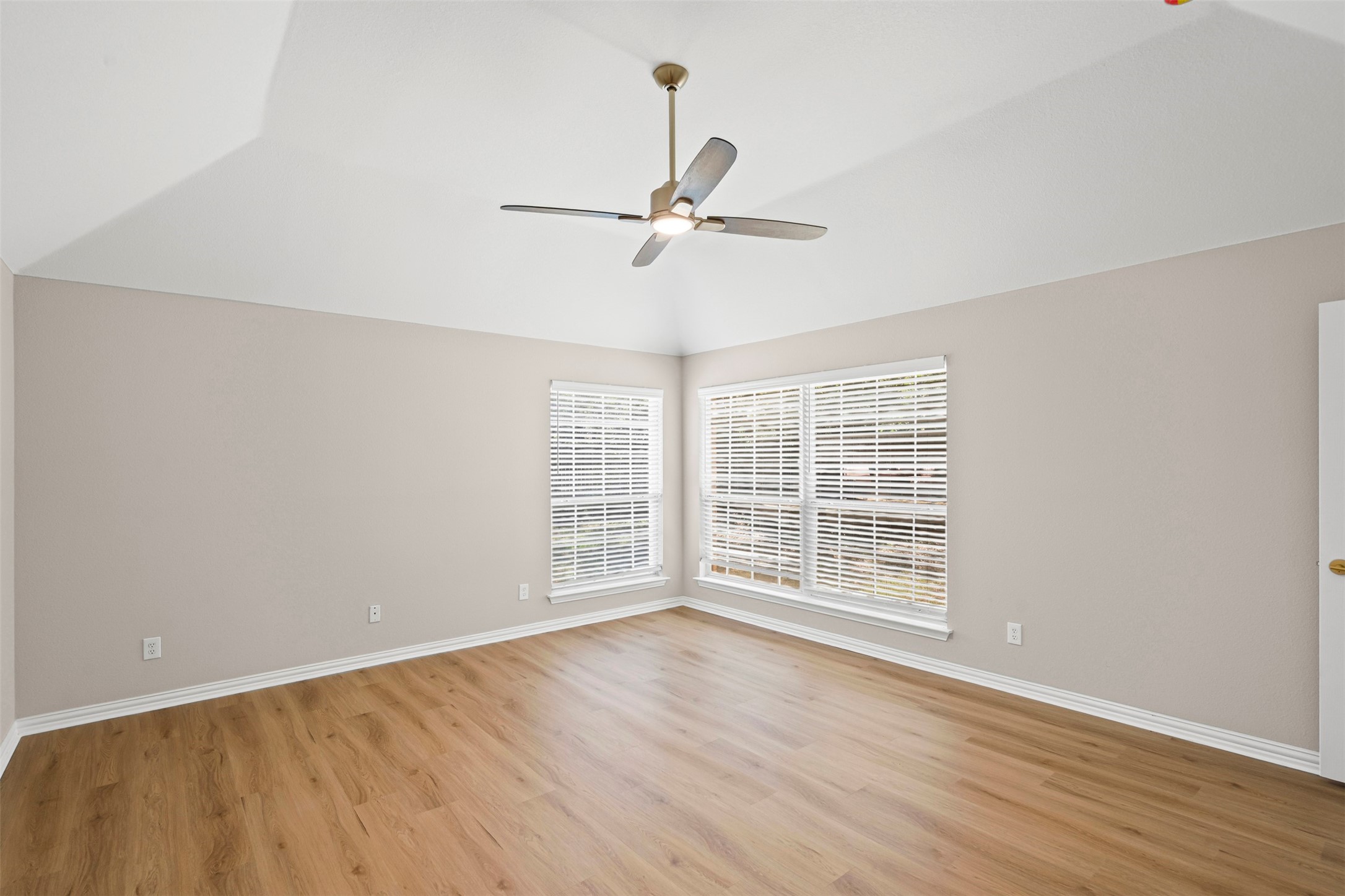 270 Bluff View Court