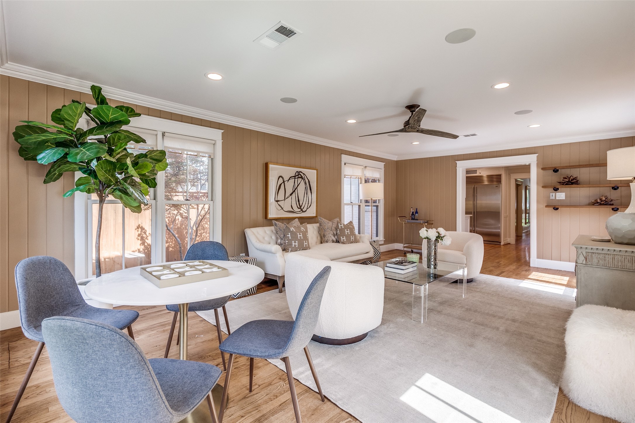 3009 Southwestern Boulevard