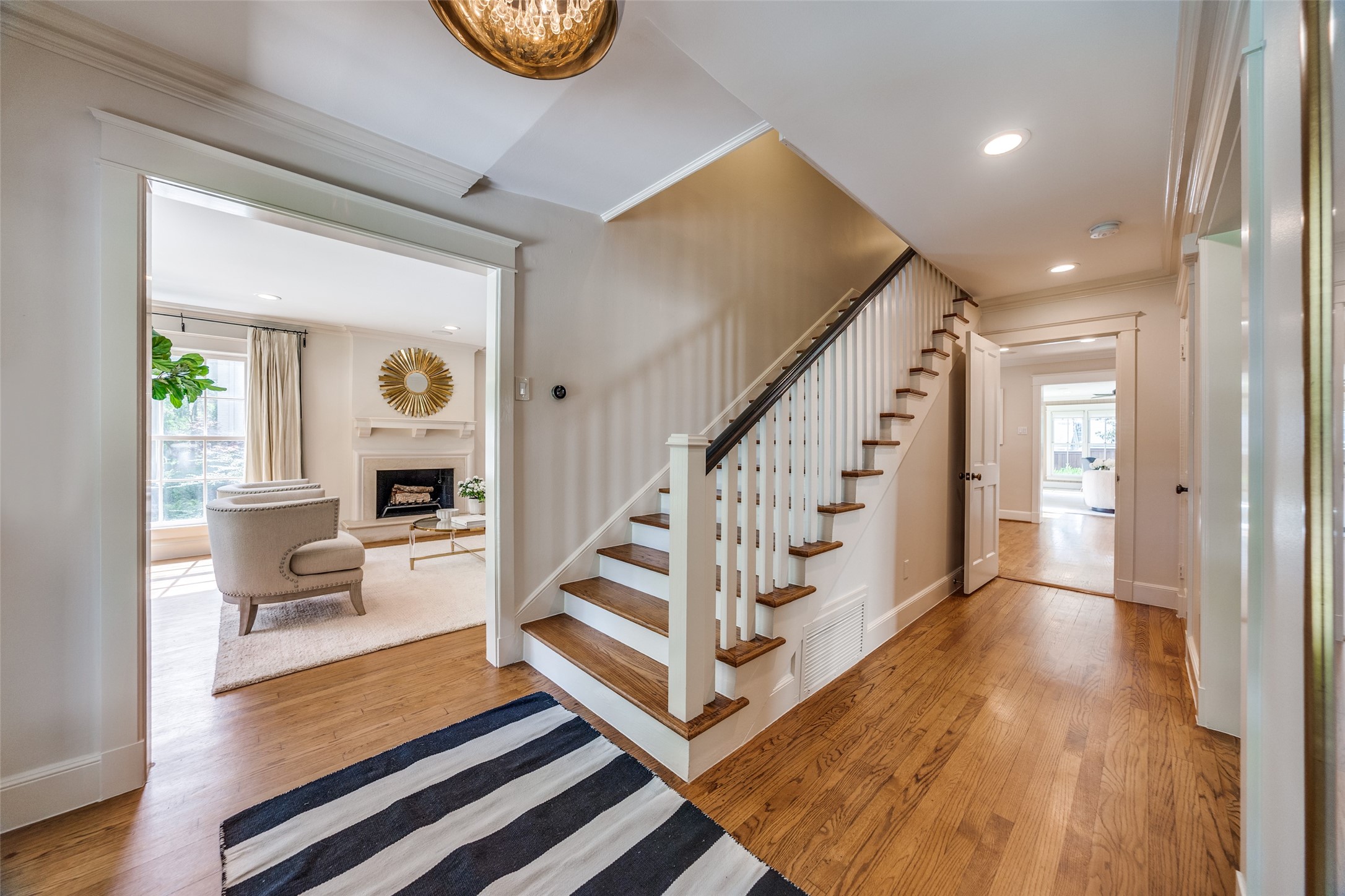 3009 Southwestern Boulevard